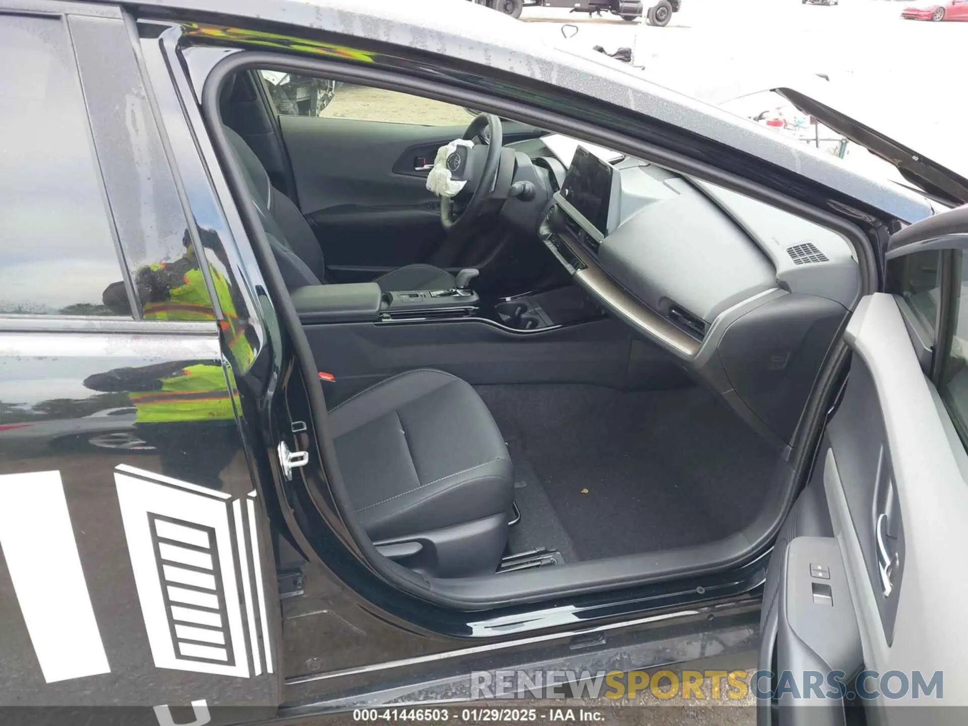 5 Photograph of a damaged car JTDACAAU6R3037021 TOYOTA PRIUS 2024
