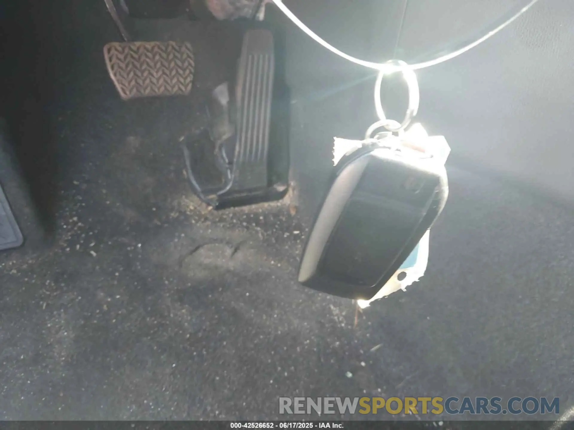 11 Photograph of a damaged car JTDACAAU6R3038914 TOYOTA PRIUS 2024
