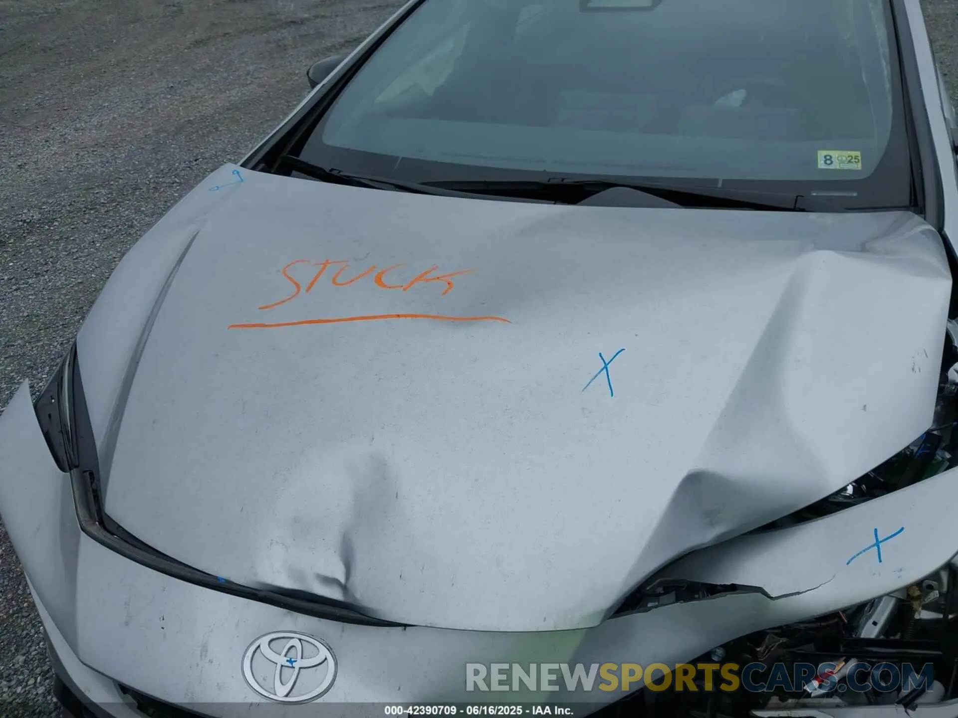 10 Photograph of a damaged car JTDACAAU8R3030619 TOYOTA PRIUS 2024