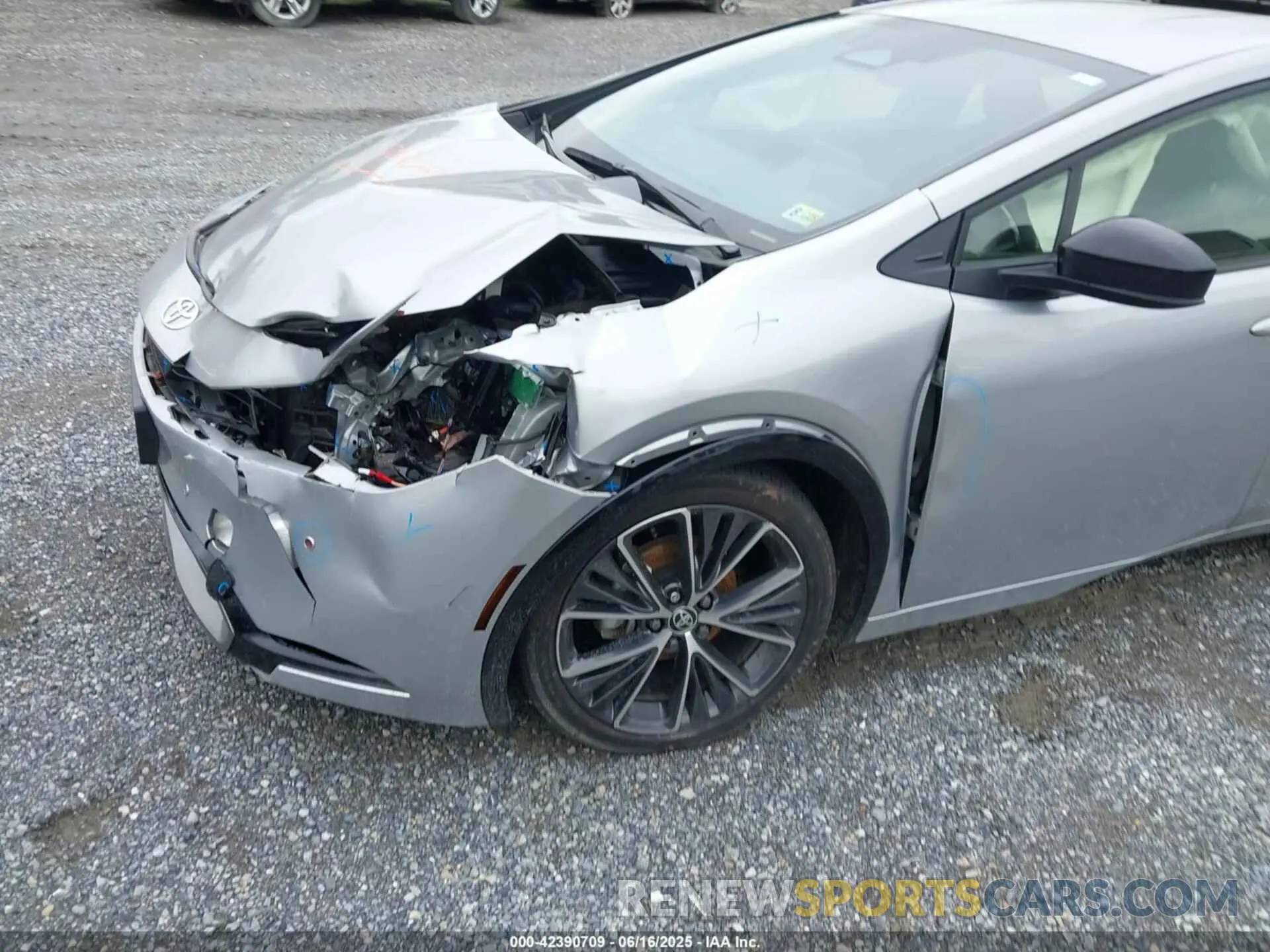 6 Photograph of a damaged car JTDACAAU8R3030619 TOYOTA PRIUS 2024