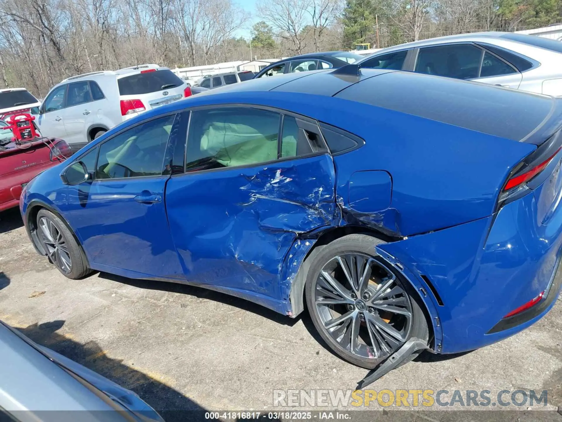 14 Photograph of a damaged car JTDACAAU9R3020195 TOYOTA PRIUS 2024