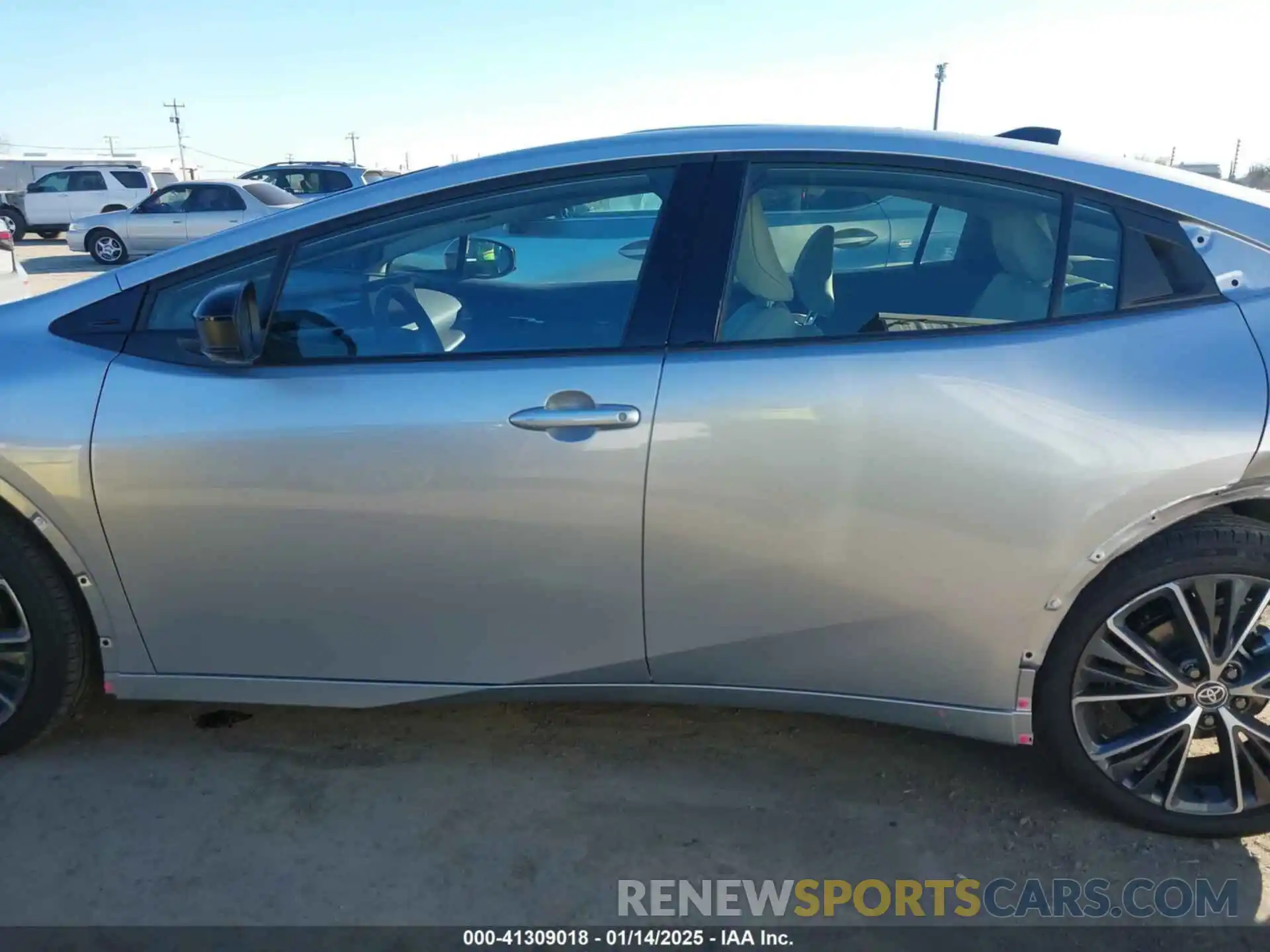 15 Photograph of a damaged car JTDACAAUXR3035689 TOYOTA PRIUS 2024