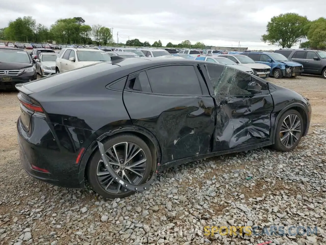 3 Photograph of a damaged car JTDADABU0R3007668 TOYOTA PRIUS 2024