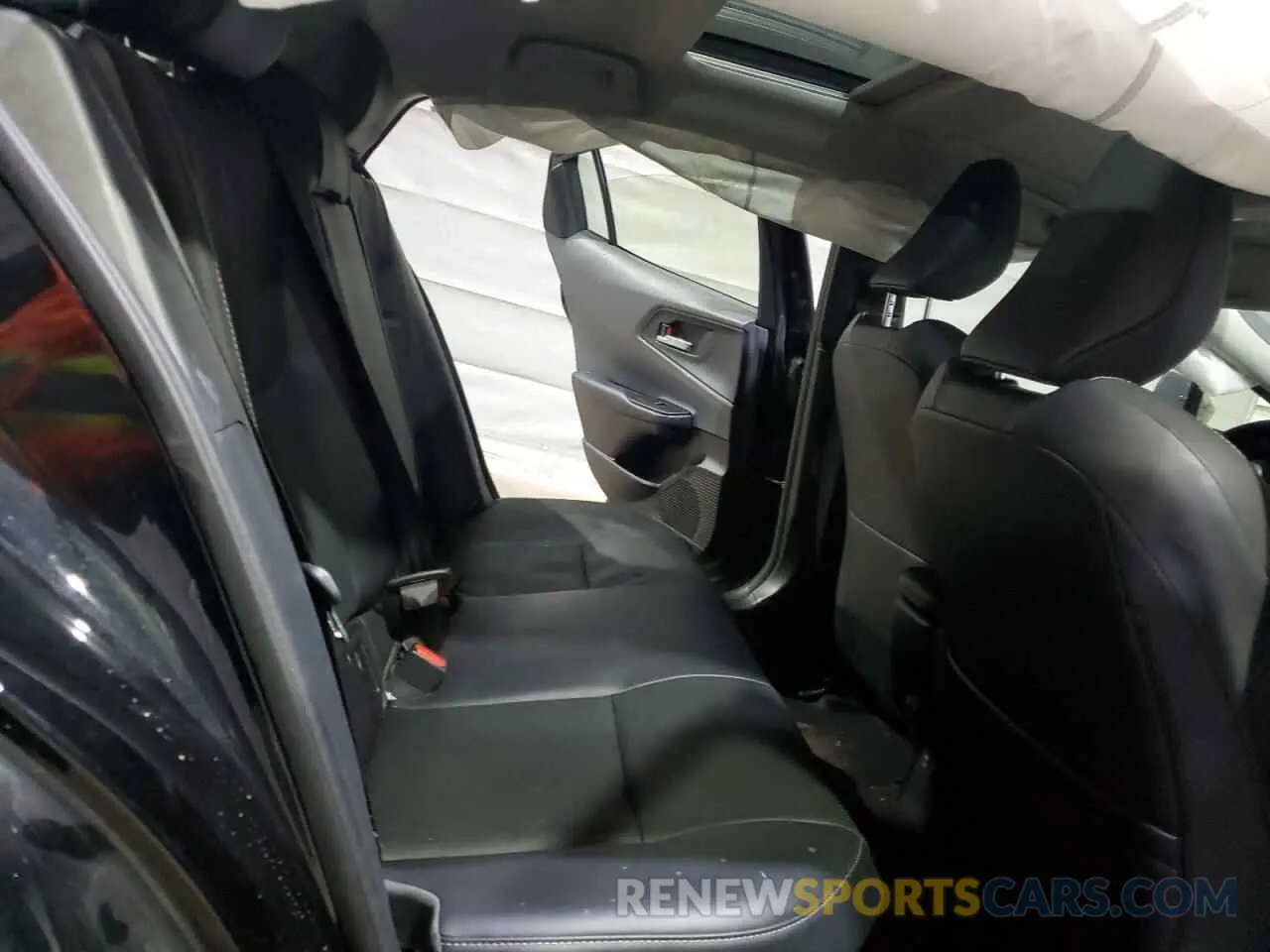 10 Photograph of a damaged car JTDADABU0R3011932 TOYOTA PRIUS 2024