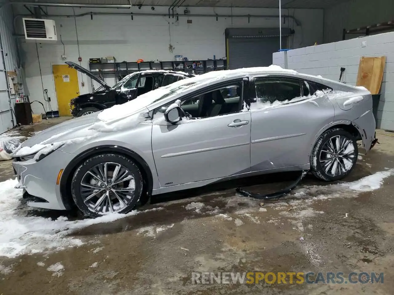 1 Photograph of a damaged car JTDADABU1R3015827 TOYOTA PRIUS 2024
