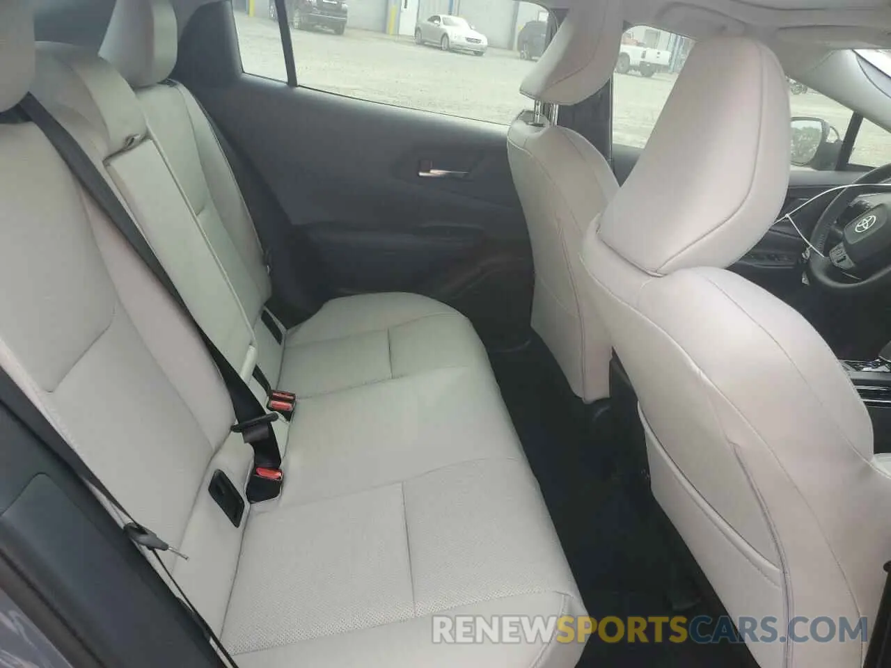 10 Photograph of a damaged car JTDADABU2R3018008 TOYOTA PRIUS 2024