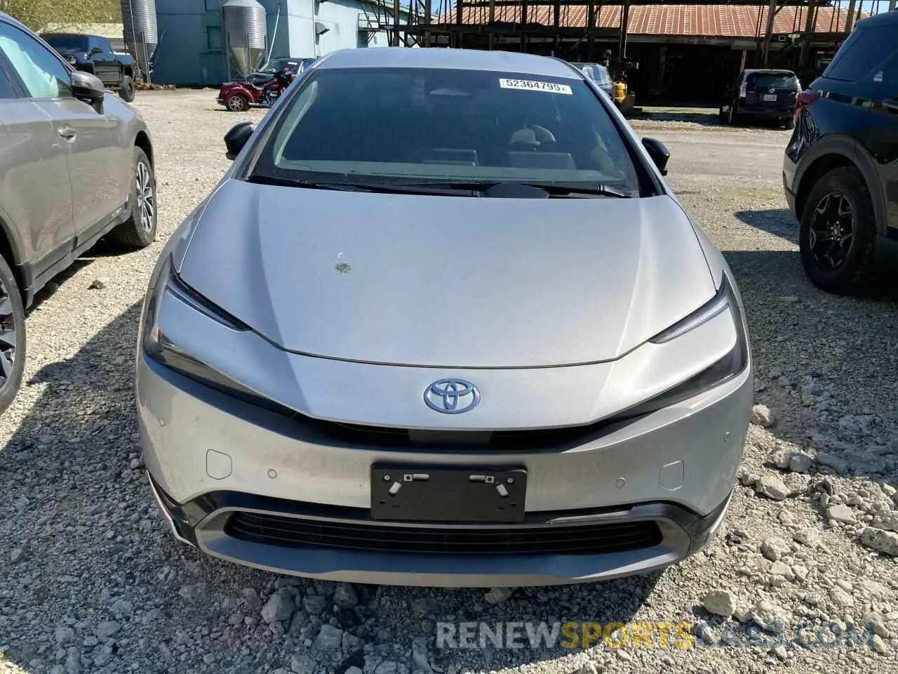 5 Photograph of a damaged car JTDADABU3R3012010 TOYOTA PRIUS 2024