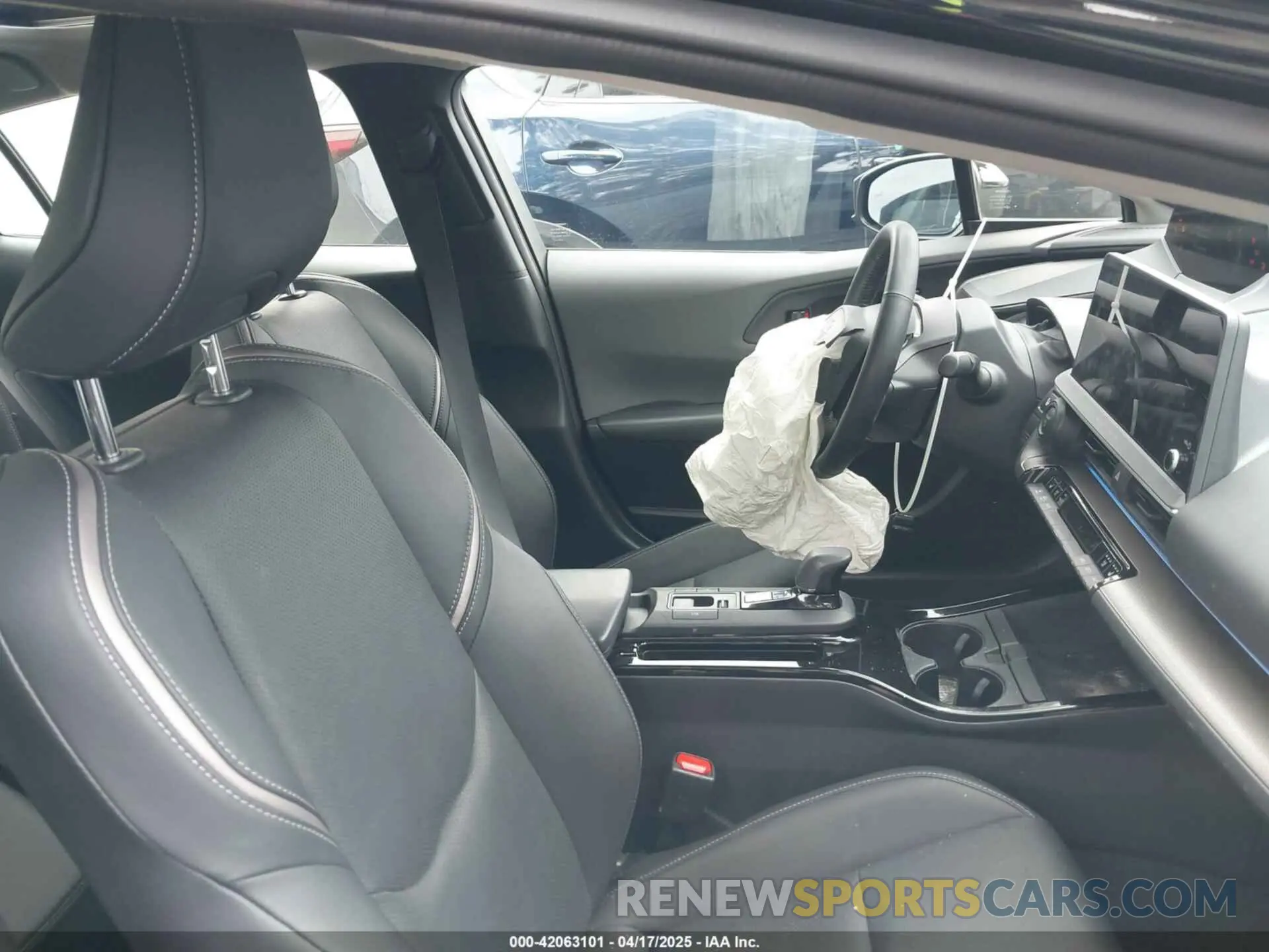 5 Photograph of a damaged car JTDADABU3R3015537 TOYOTA PRIUS 2024