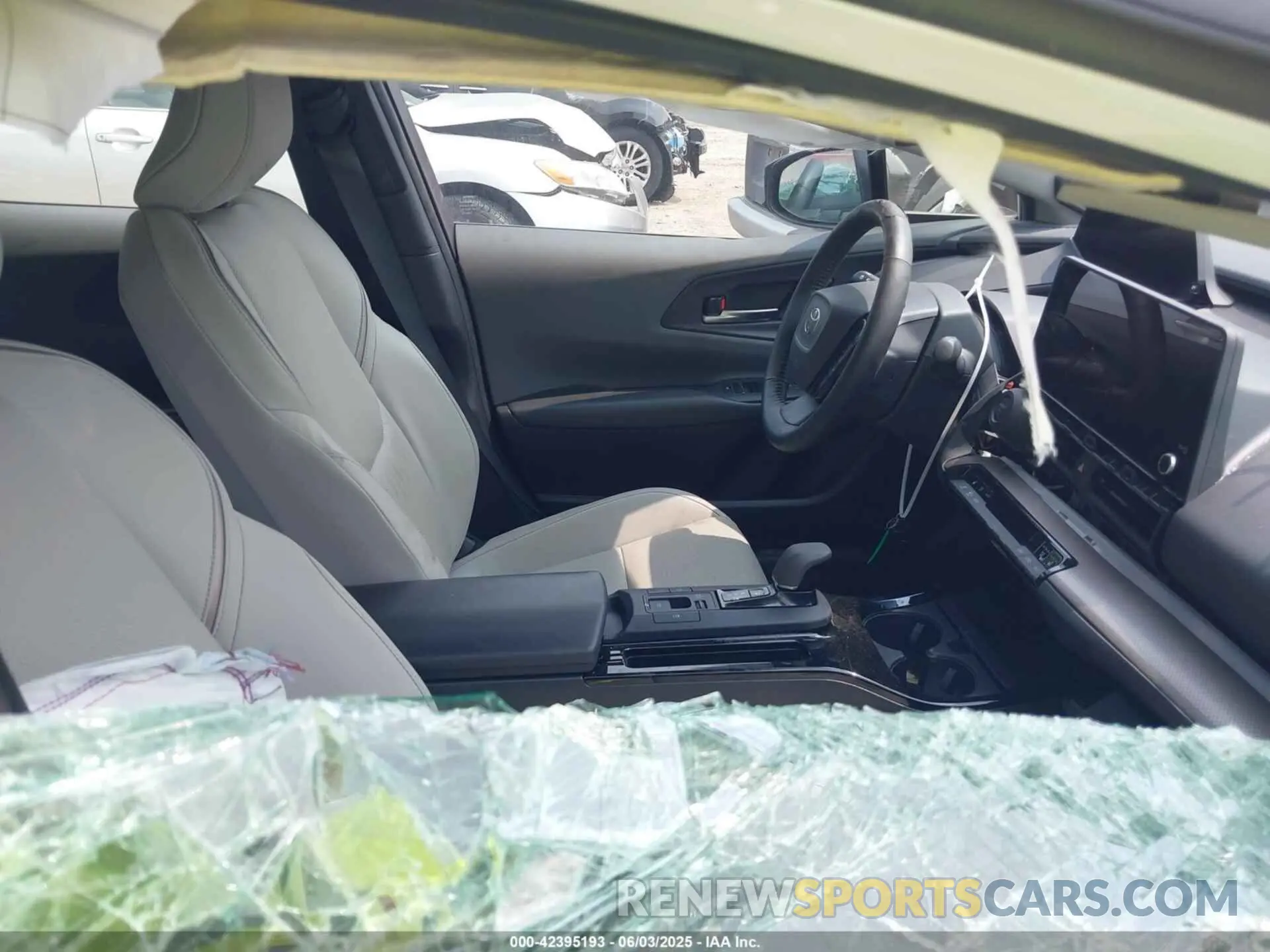 5 Photograph of a damaged car JTDADABU5R3010971 TOYOTA PRIUS 2024