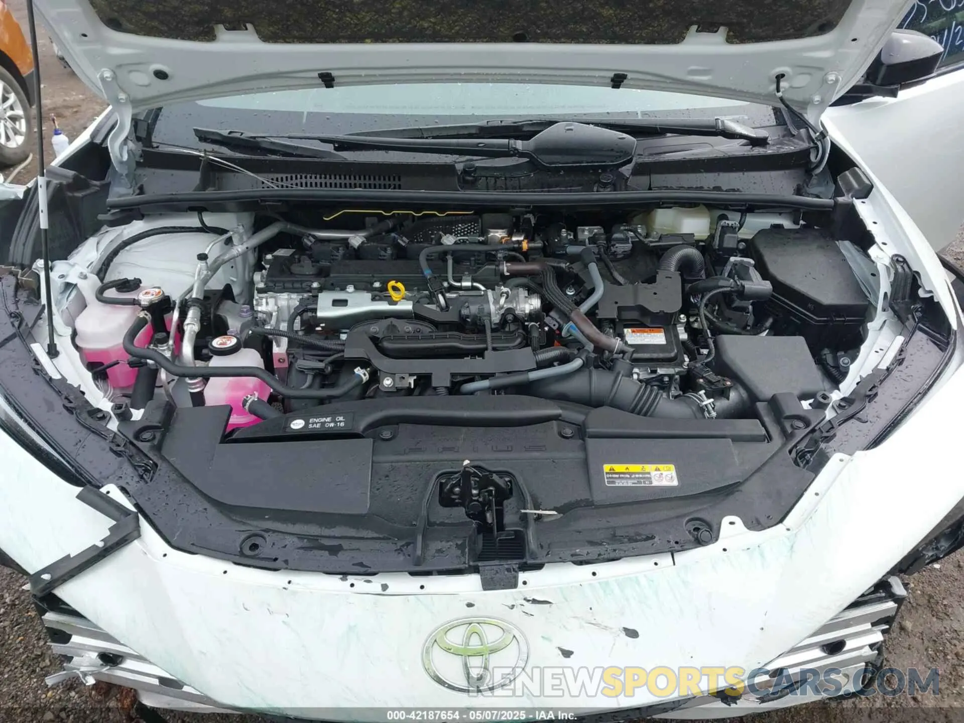 10 Photograph of a damaged car JTDADABU5R3023087 TOYOTA PRIUS 2024