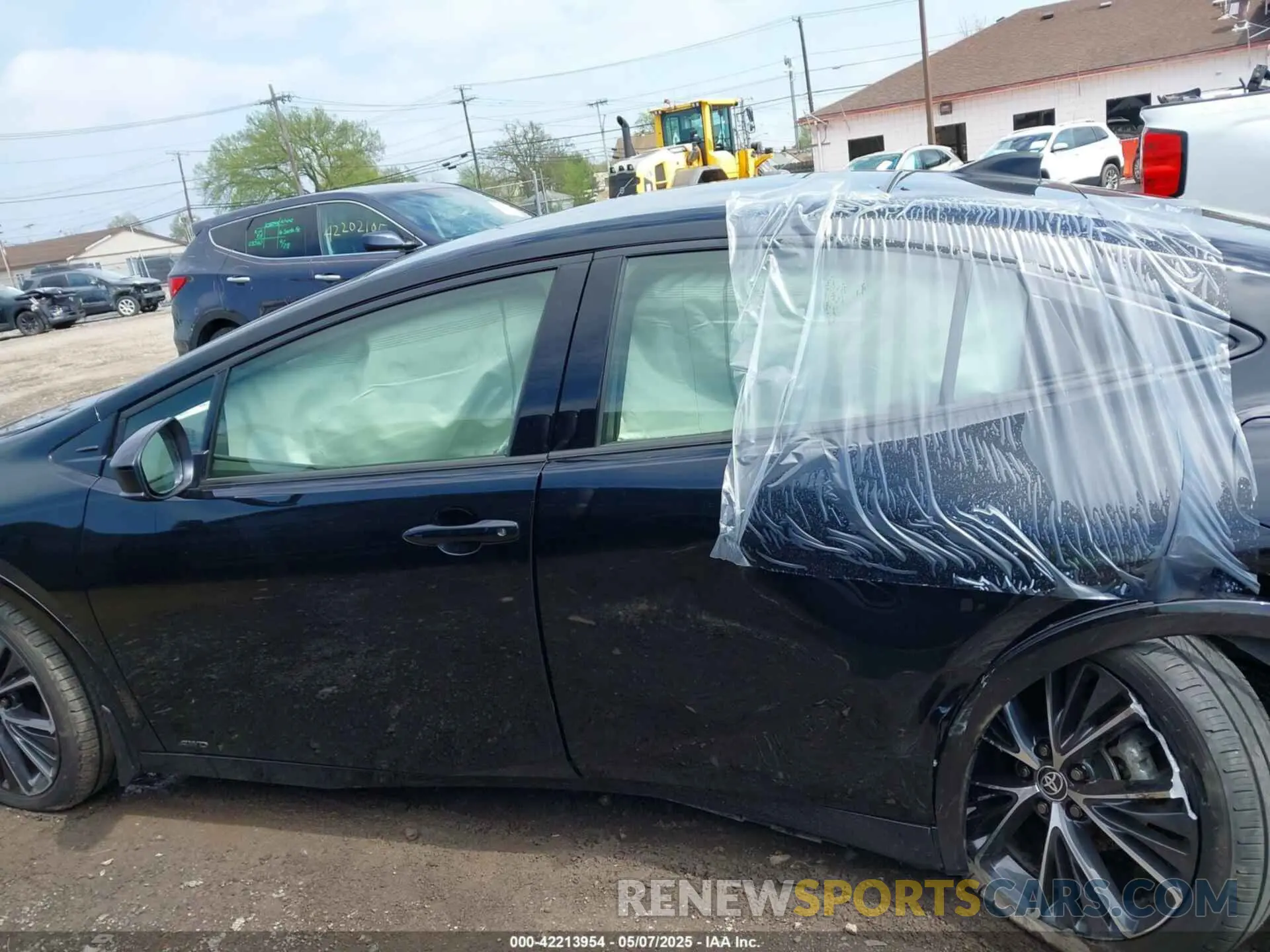 14 Photograph of a damaged car JTDADABU6R3018951 TOYOTA PRIUS 2024