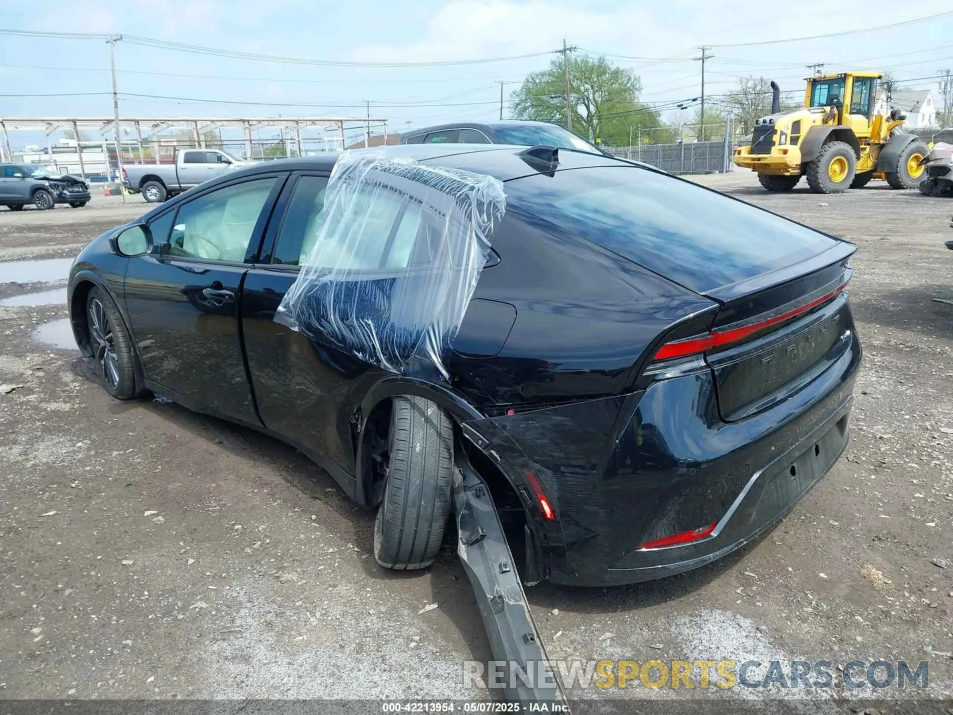 3 Photograph of a damaged car JTDADABU6R3018951 TOYOTA PRIUS 2024