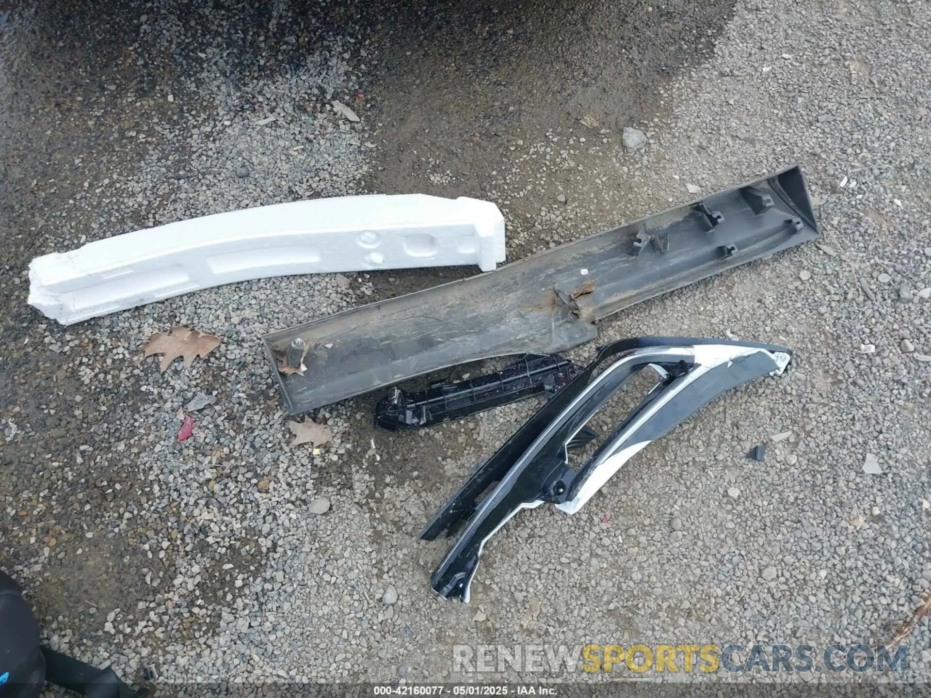 12 Photograph of a damaged car JTDADABU8R3013539 TOYOTA PRIUS 2024