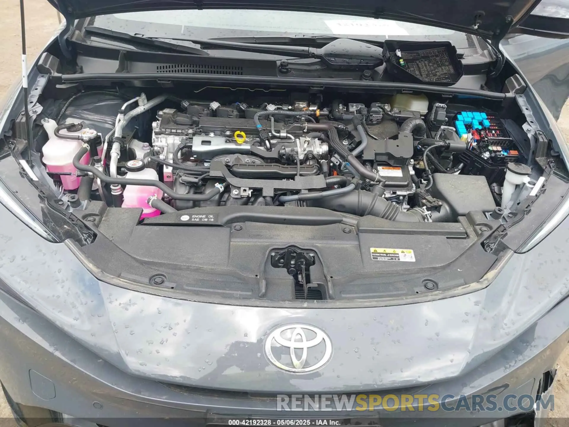 10 Photograph of a damaged car JTDADABU8R3020362 TOYOTA PRIUS 2024