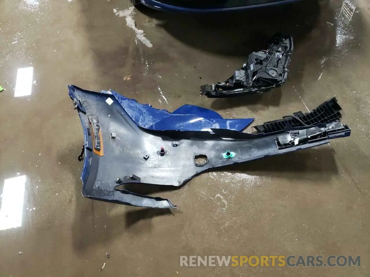 12 Photograph of a damaged car JTDADABUXR3008858 TOYOTA PRIUS 2024