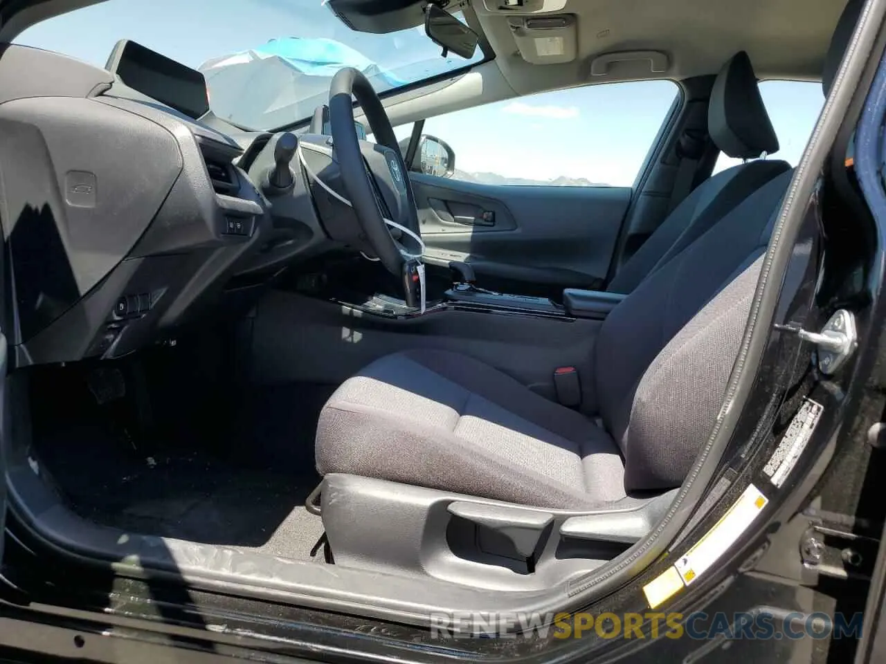 7 Photograph of a damaged car JTDACAAU0S3049509 TOYOTA PRIUS 2025