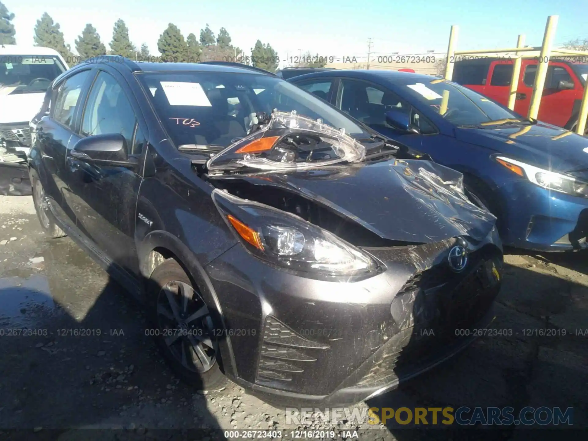 1 Photograph of a damaged car JTDKDTB33K1624488 TOYOTA PRIUS C 2019