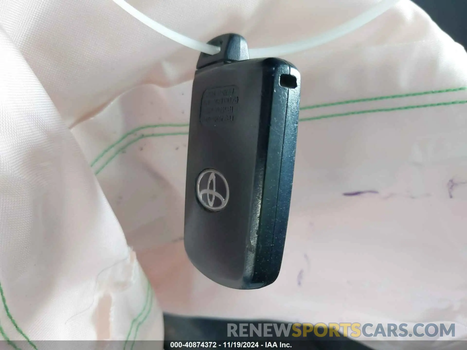 11 Photograph of a damaged car JTDKDTB39K1622874 TOYOTA PRIUS C 2019