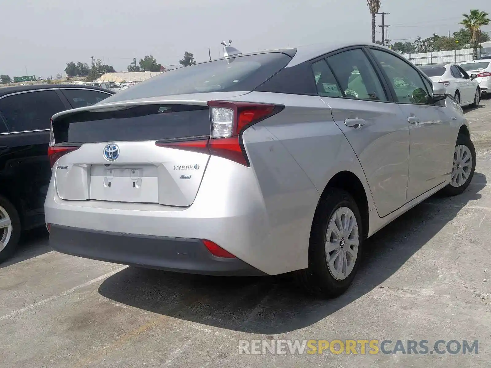 4 Photograph of a damaged car JTDKARFUXL3103448 TOYOTA PRIUS L 2020