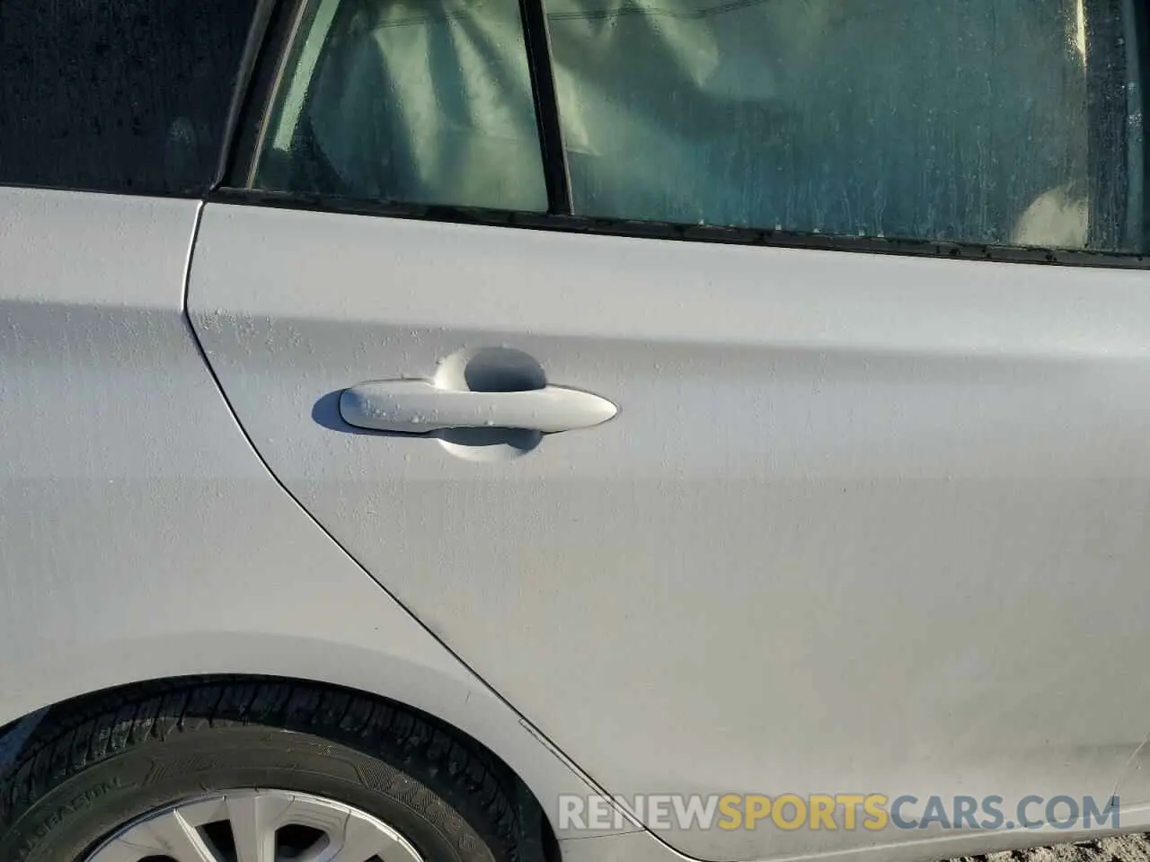 11 Photograph of a damaged car JTDKAMFU4N3157754 TOYOTA PRIUS NIGH 2022