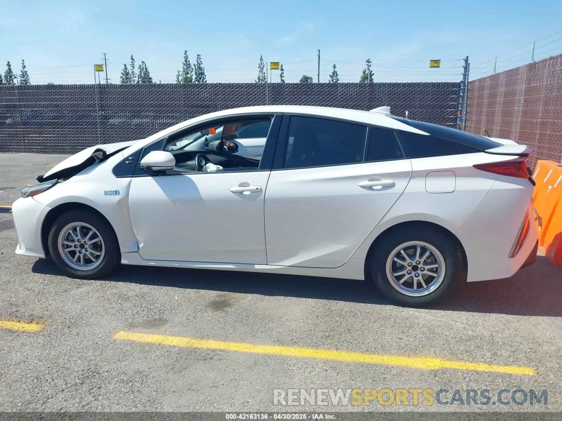14 Photograph of a damaged car JTDKARFP1K3118641 TOYOTA PRIUS PRIME 2019