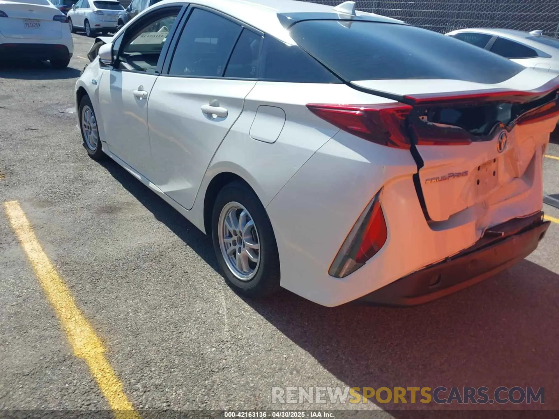 3 Photograph of a damaged car JTDKARFP1K3118641 TOYOTA PRIUS PRIME 2019