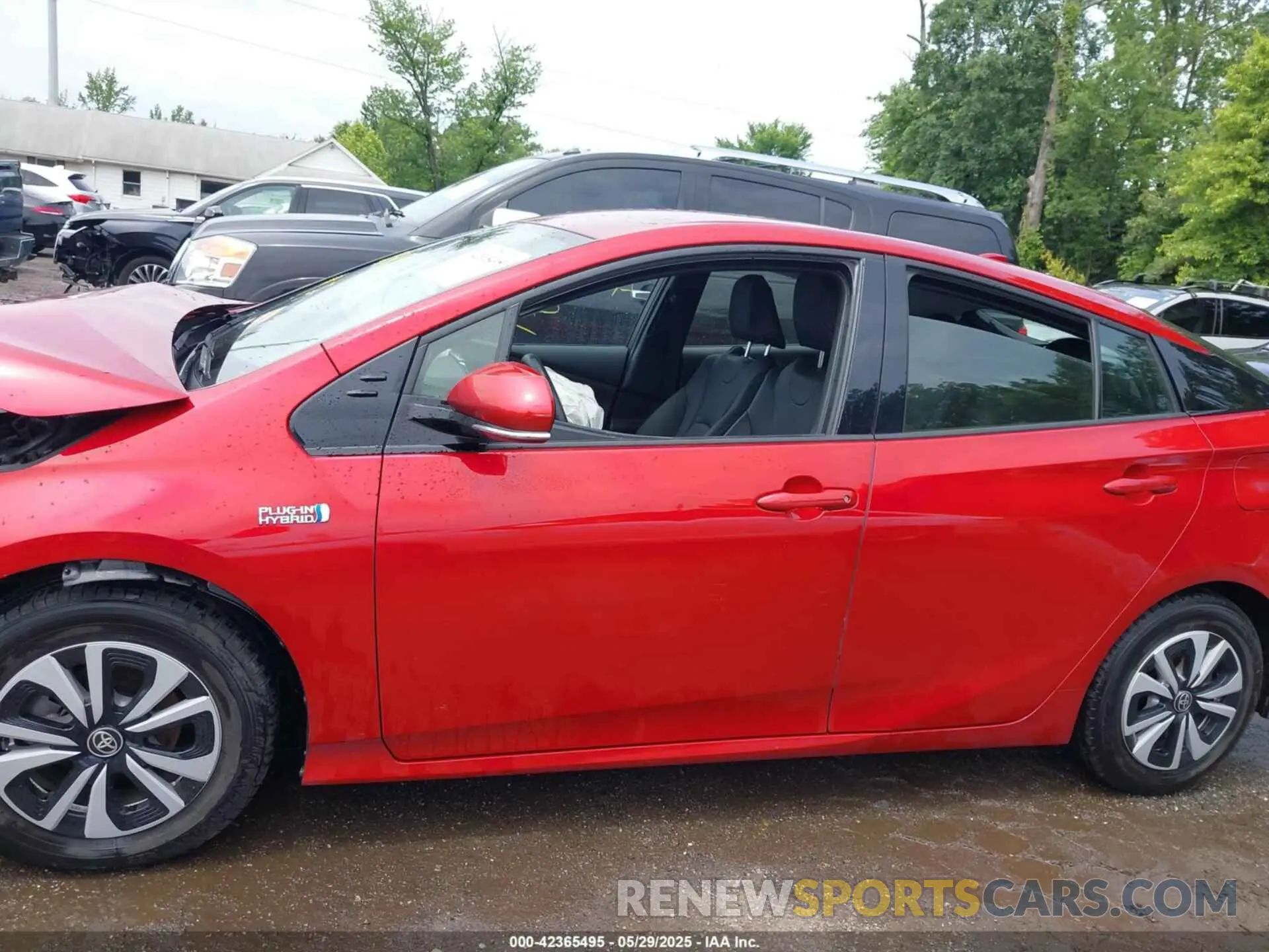 15 Photograph of a damaged car JTDKARFP3K3109147 TOYOTA PRIUS PRIME 2019