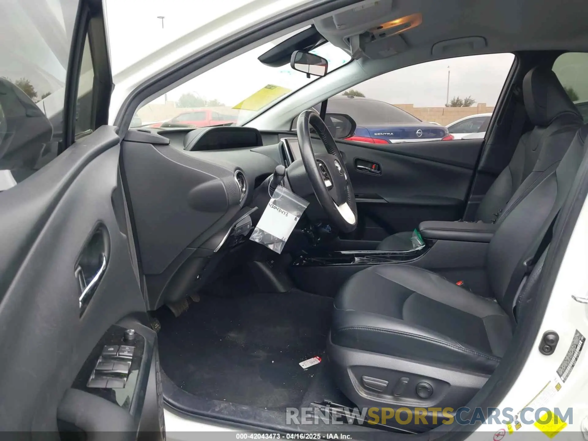 5 Photograph of a damaged car JTDKARFP3K3113540 TOYOTA PRIUS PRIME 2019
