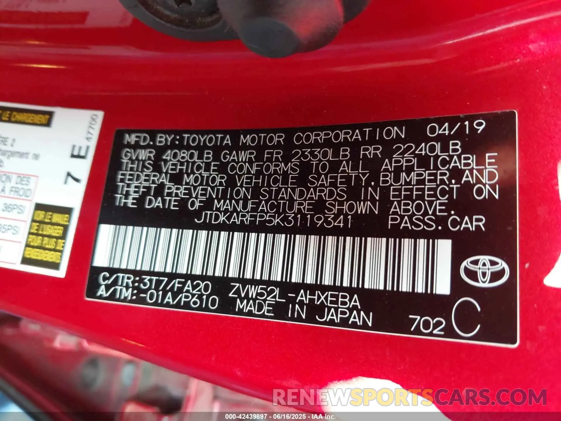 9 Photograph of a damaged car JTDKARFP5K3119341 TOYOTA PRIUS PRIME 2019