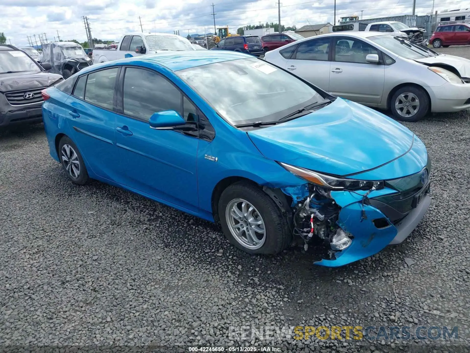 1 Photograph of a damaged car JTDKARFP6K3105819 TOYOTA PRIUS PRIME 2019