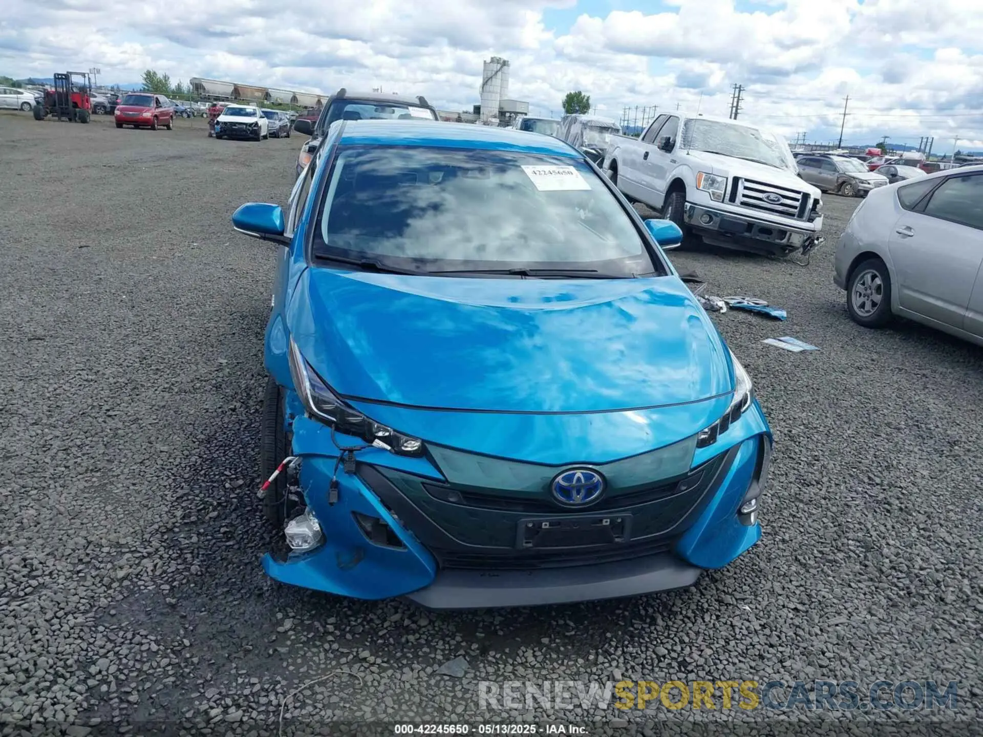 13 Photograph of a damaged car JTDKARFP6K3105819 TOYOTA PRIUS PRIME 2019