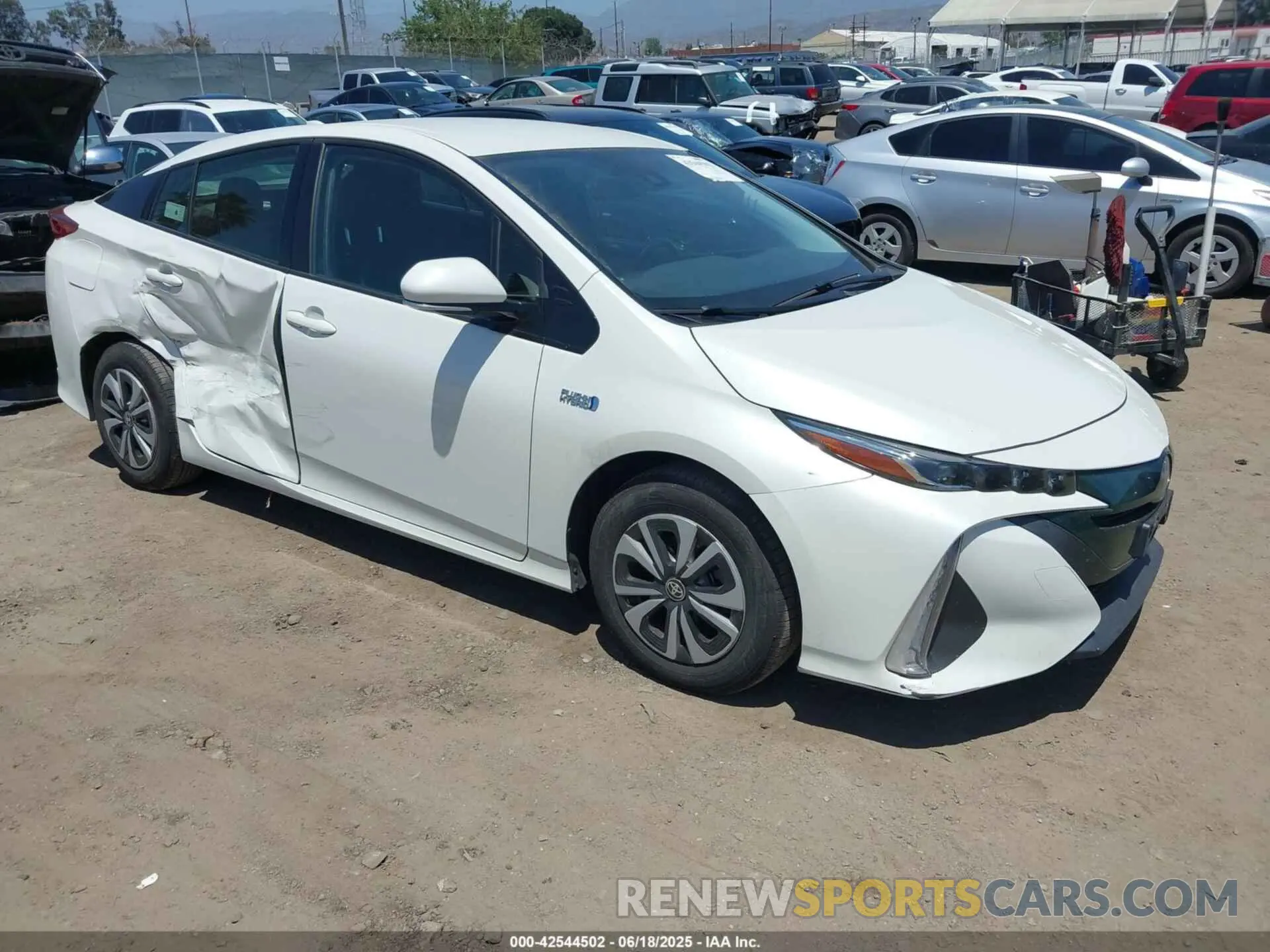 1 Photograph of a damaged car JTDKARFP9K3109945 TOYOTA PRIUS PRIME 2019
