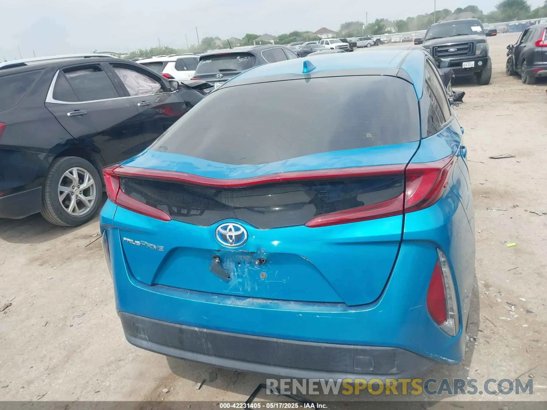 16 Photograph of a damaged car JTDKARFP9K3113543 TOYOTA PRIUS PRIME 2019