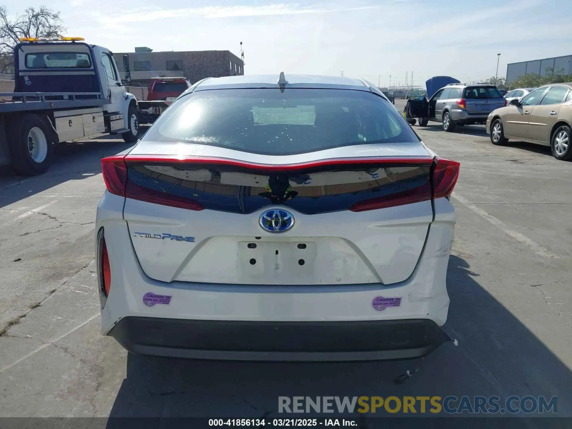 16 Photograph of a damaged car JTDKARFP1L3124814 TOYOTA PRIUS PRIME 2020