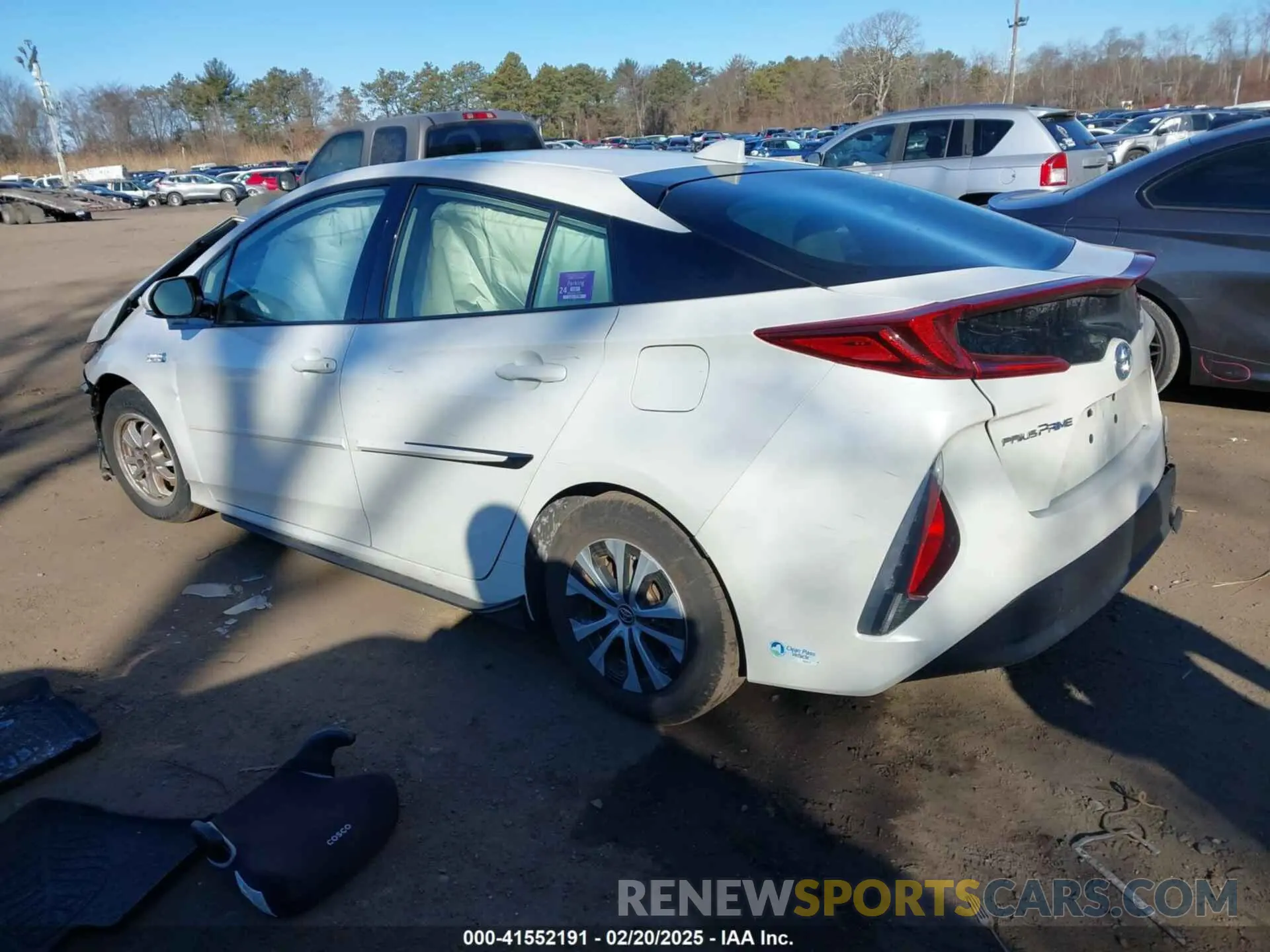 3 Photograph of a damaged car JTDKARFP1L3127406 TOYOTA PRIUS PRIME 2020