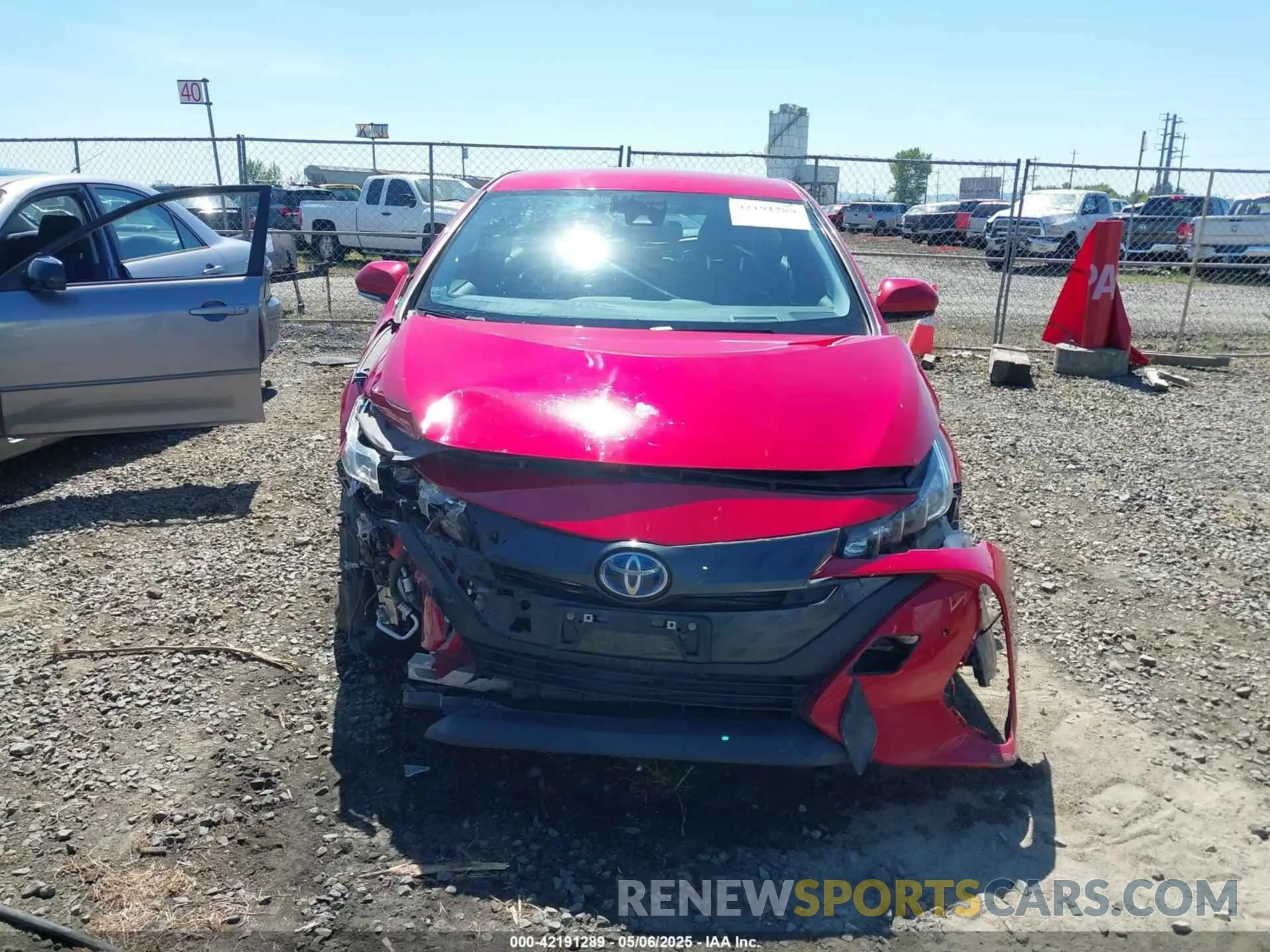 12 Photograph of a damaged car JTDKARFP2L3134798 TOYOTA PRIUS PRIME 2020