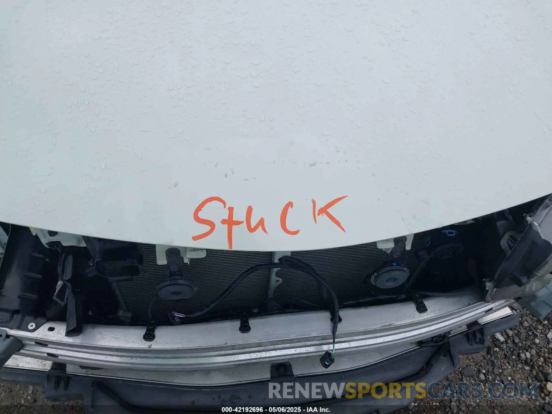 10 Photograph of a damaged car JTDKARFP2L3146028 TOYOTA PRIUS PRIME 2020