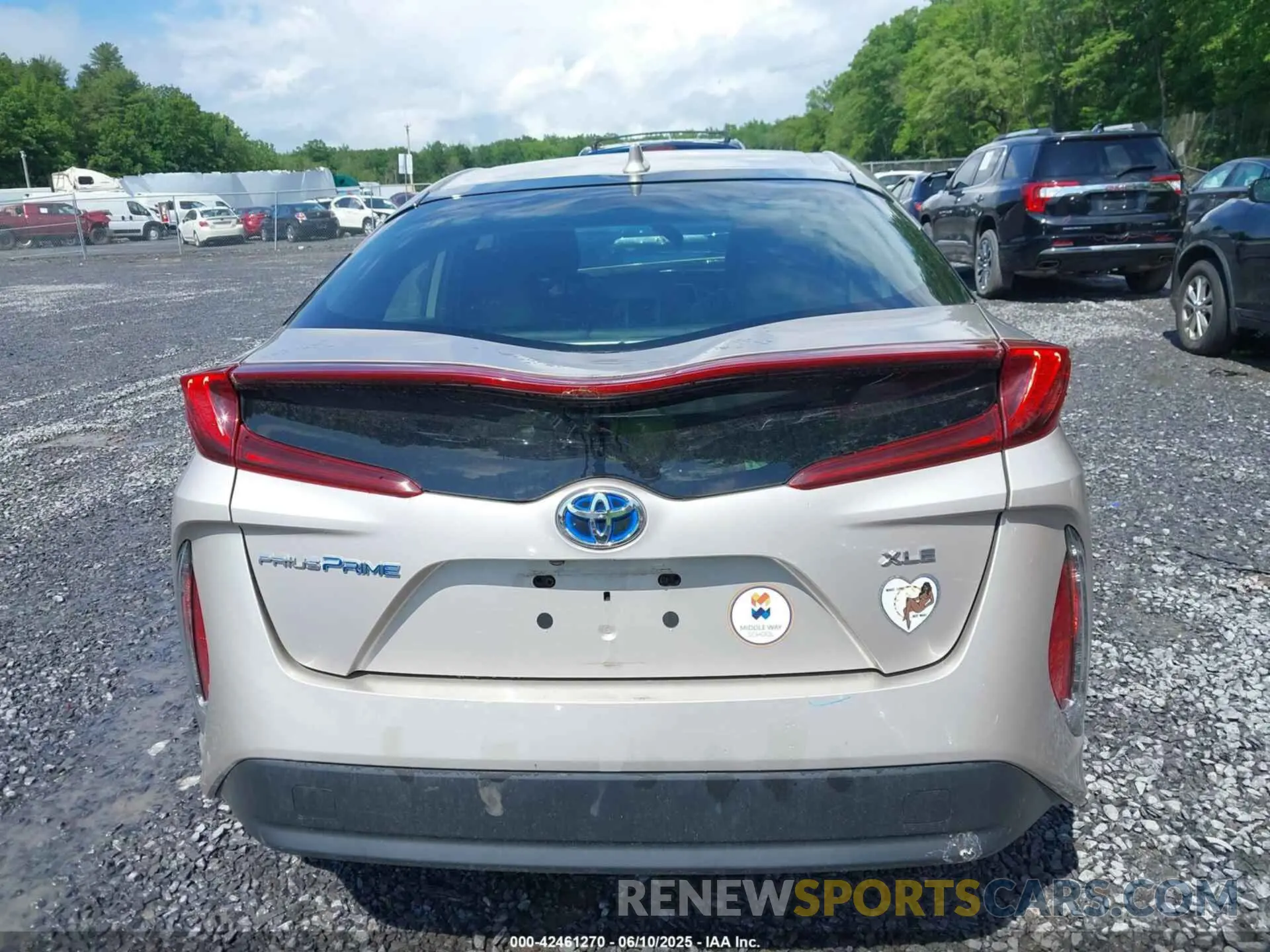 16 Photograph of a damaged car JTDKARFP2L3161189 TOYOTA PRIUS PRIME 2020