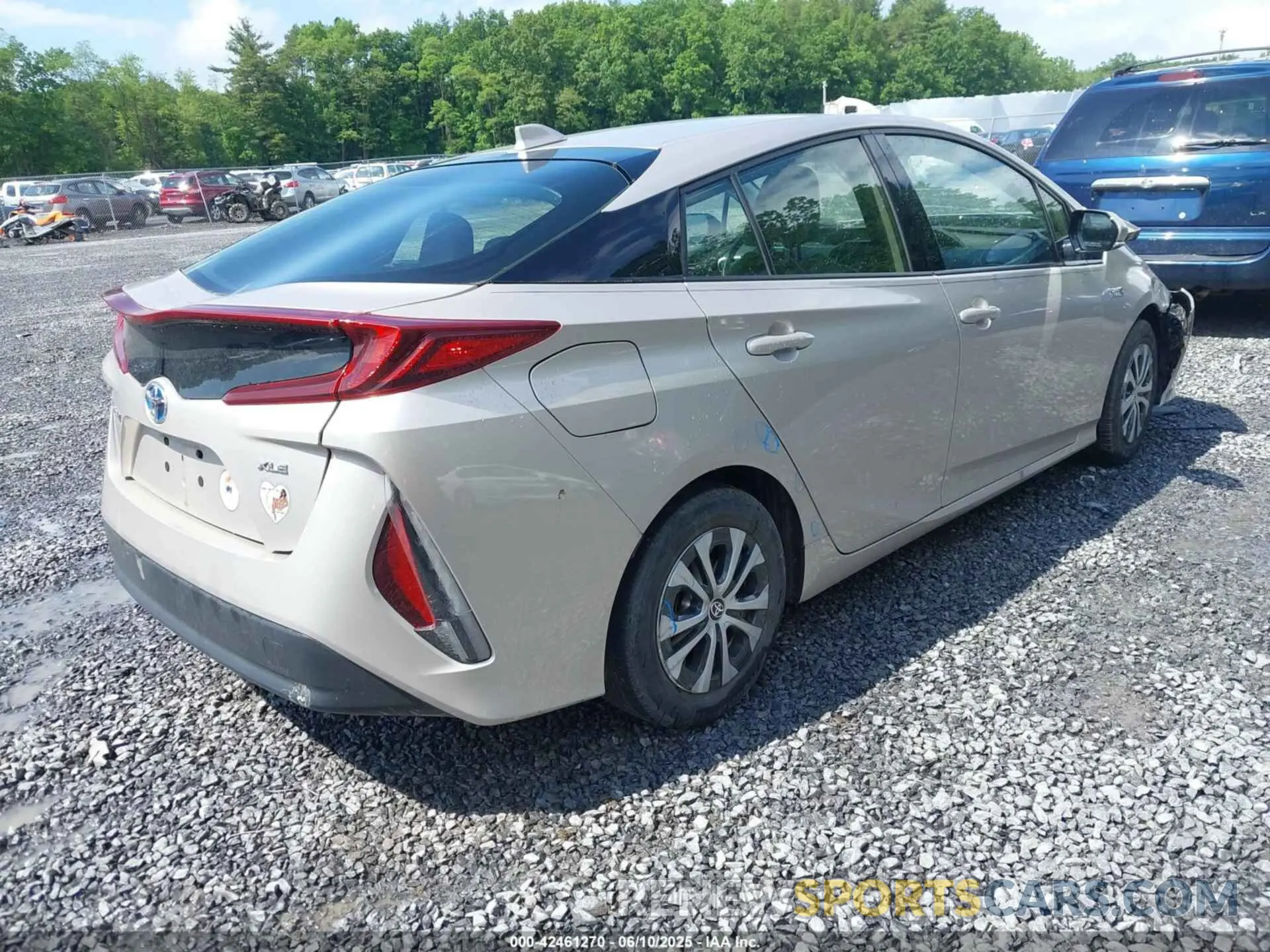 4 Photograph of a damaged car JTDKARFP2L3161189 TOYOTA PRIUS PRIME 2020