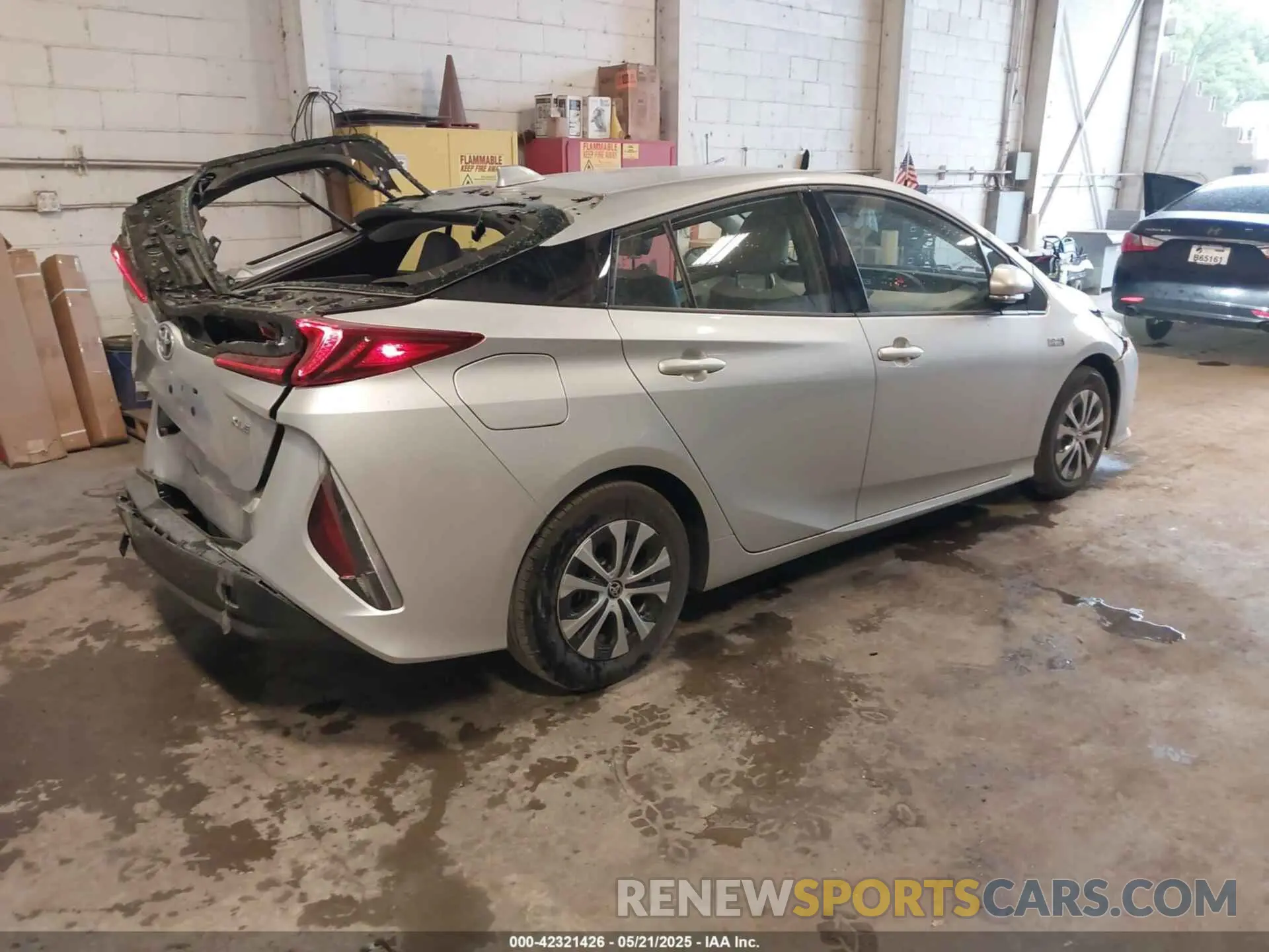 4 Photograph of a damaged car JTDKARFP3L3150458 TOYOTA PRIUS PRIME 2020