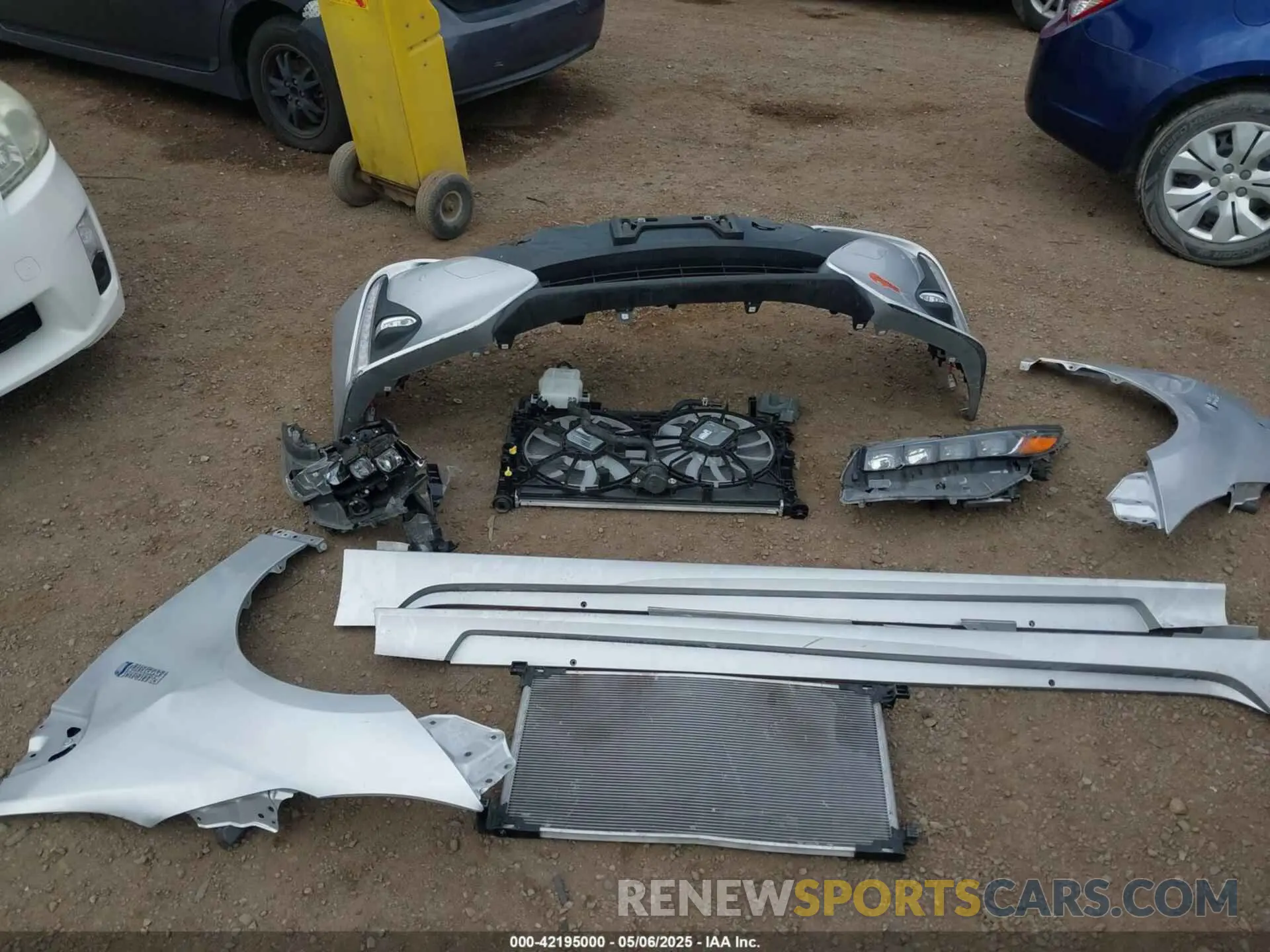 12 Photograph of a damaged car JTDKARFP3L3153442 TOYOTA PRIUS PRIME 2020