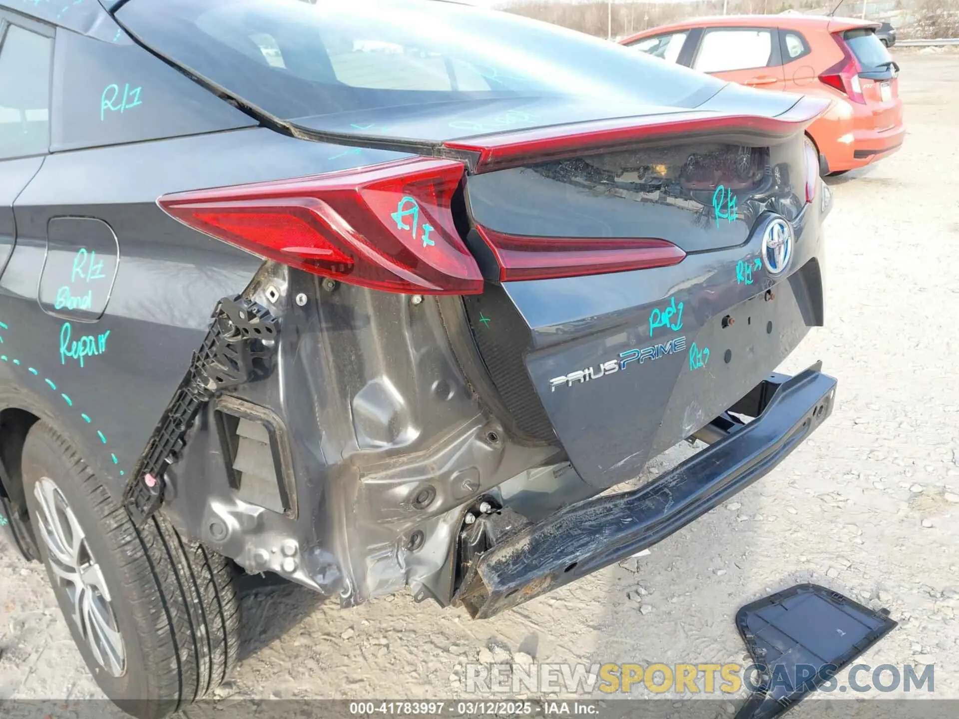6 Photograph of a damaged car JTDKARFP3L3159564 TOYOTA PRIUS PRIME 2020