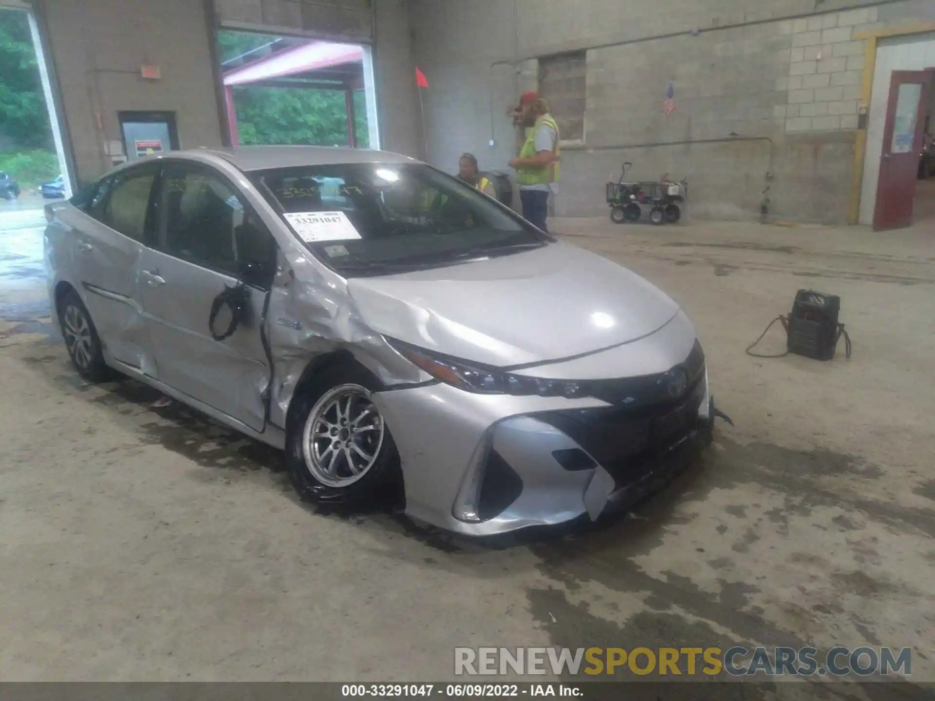 1 Photograph of a damaged car JTDKARFP4L3149027 TOYOTA PRIUS PRIME 2020