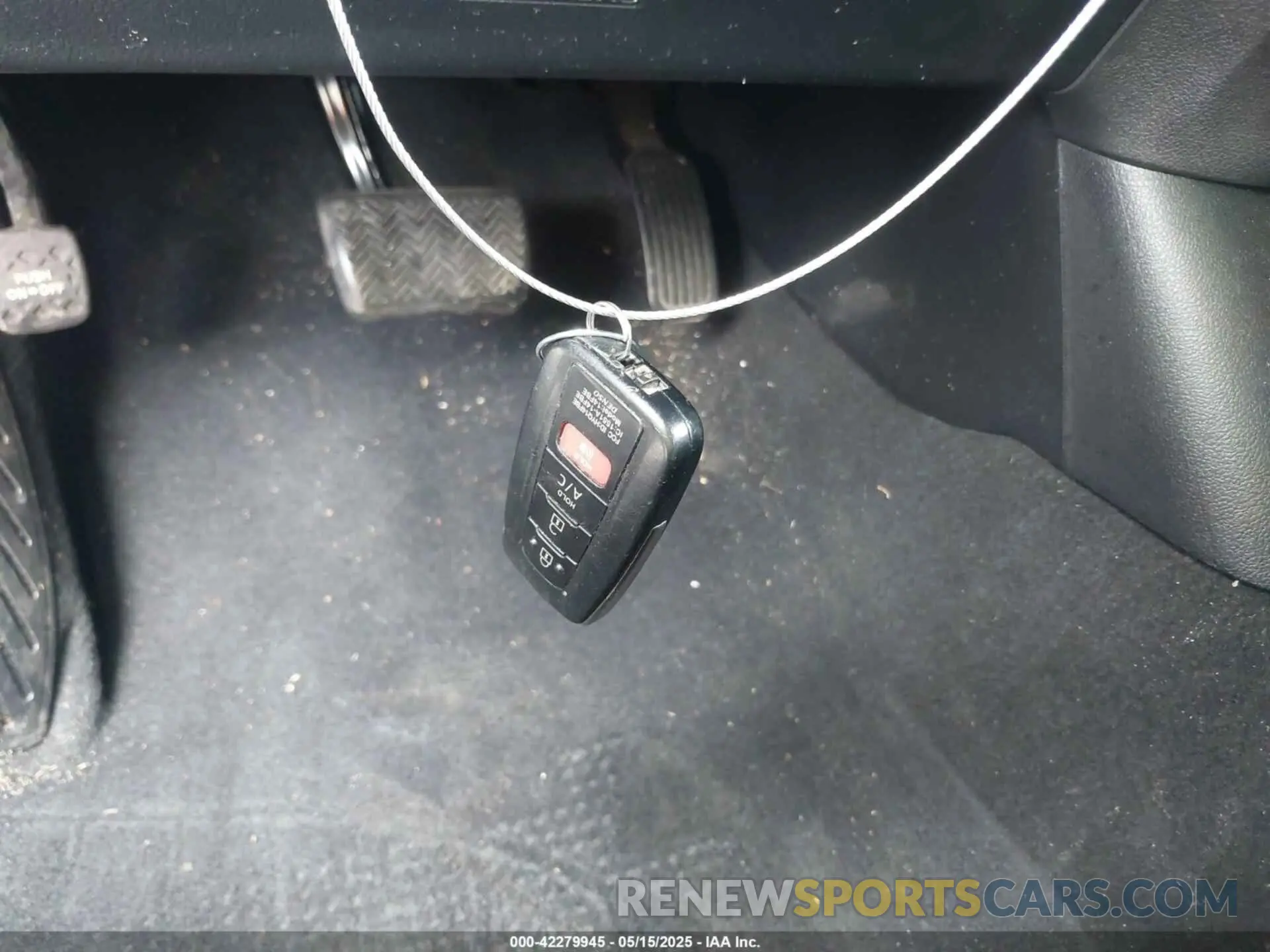 11 Photograph of a damaged car JTDKARFP5L3121530 TOYOTA PRIUS PRIME 2020