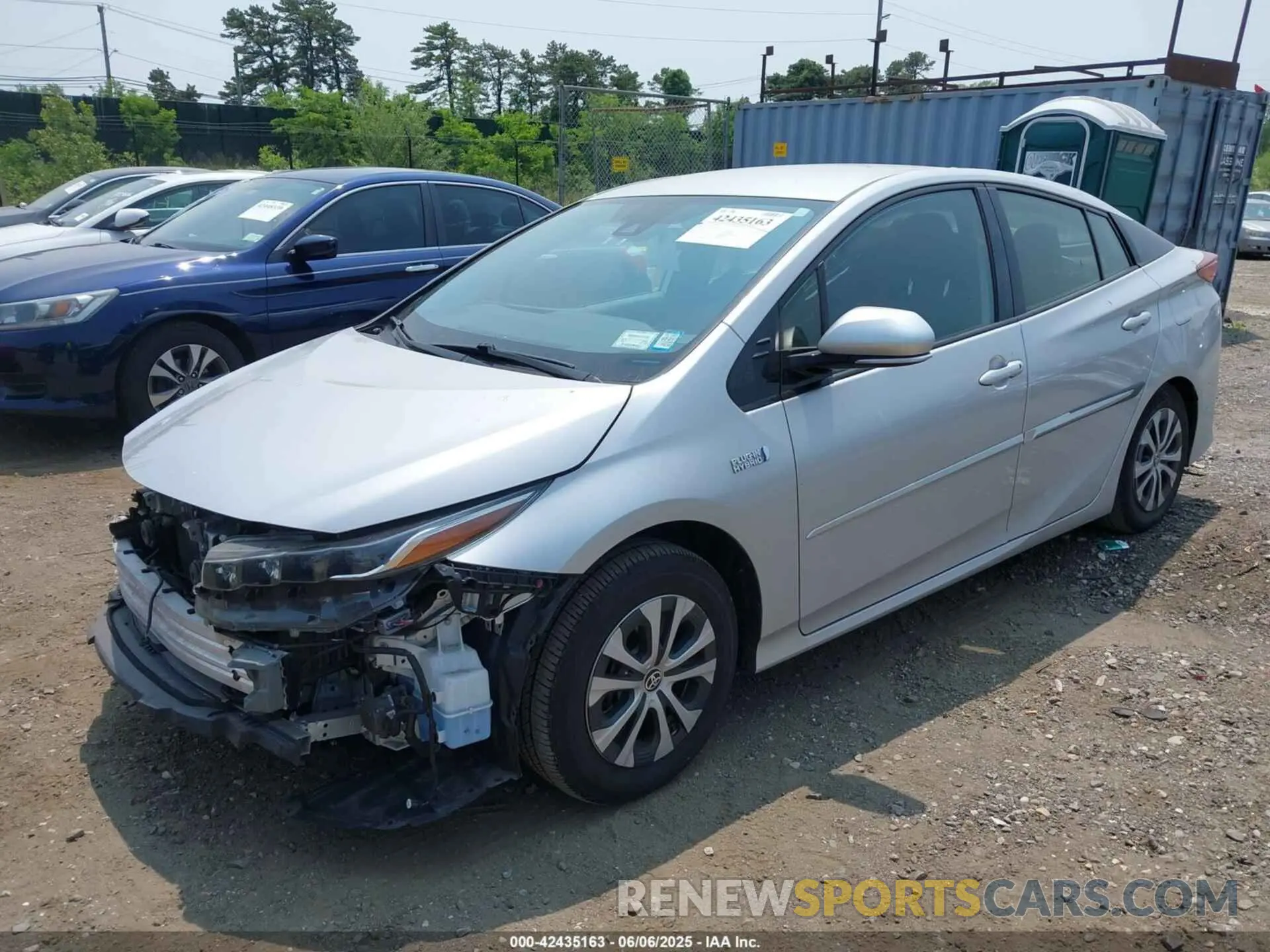 2 Photograph of a damaged car JTDKARFP5L3159548 TOYOTA PRIUS PRIME 2020