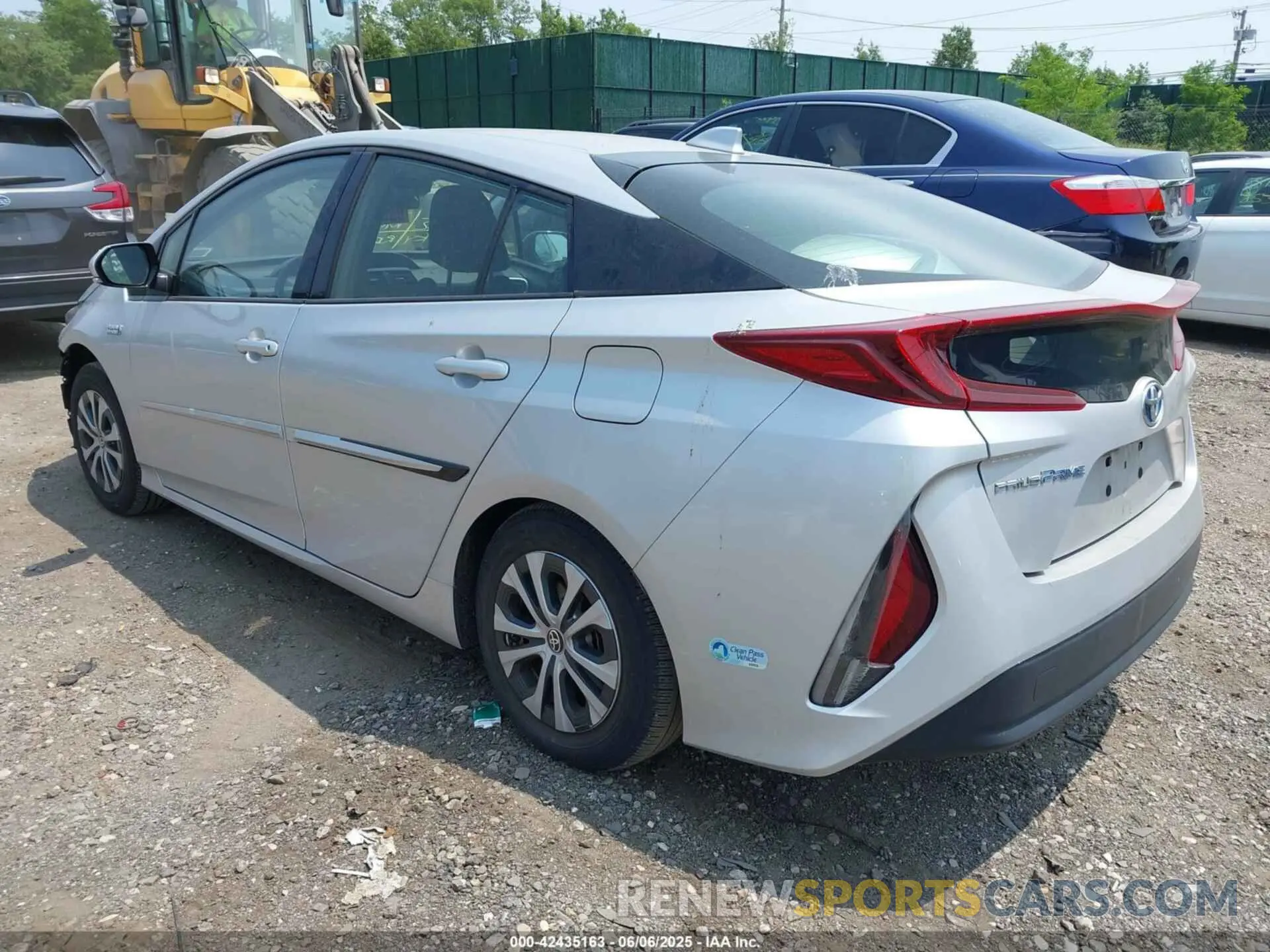 3 Photograph of a damaged car JTDKARFP5L3159548 TOYOTA PRIUS PRIME 2020