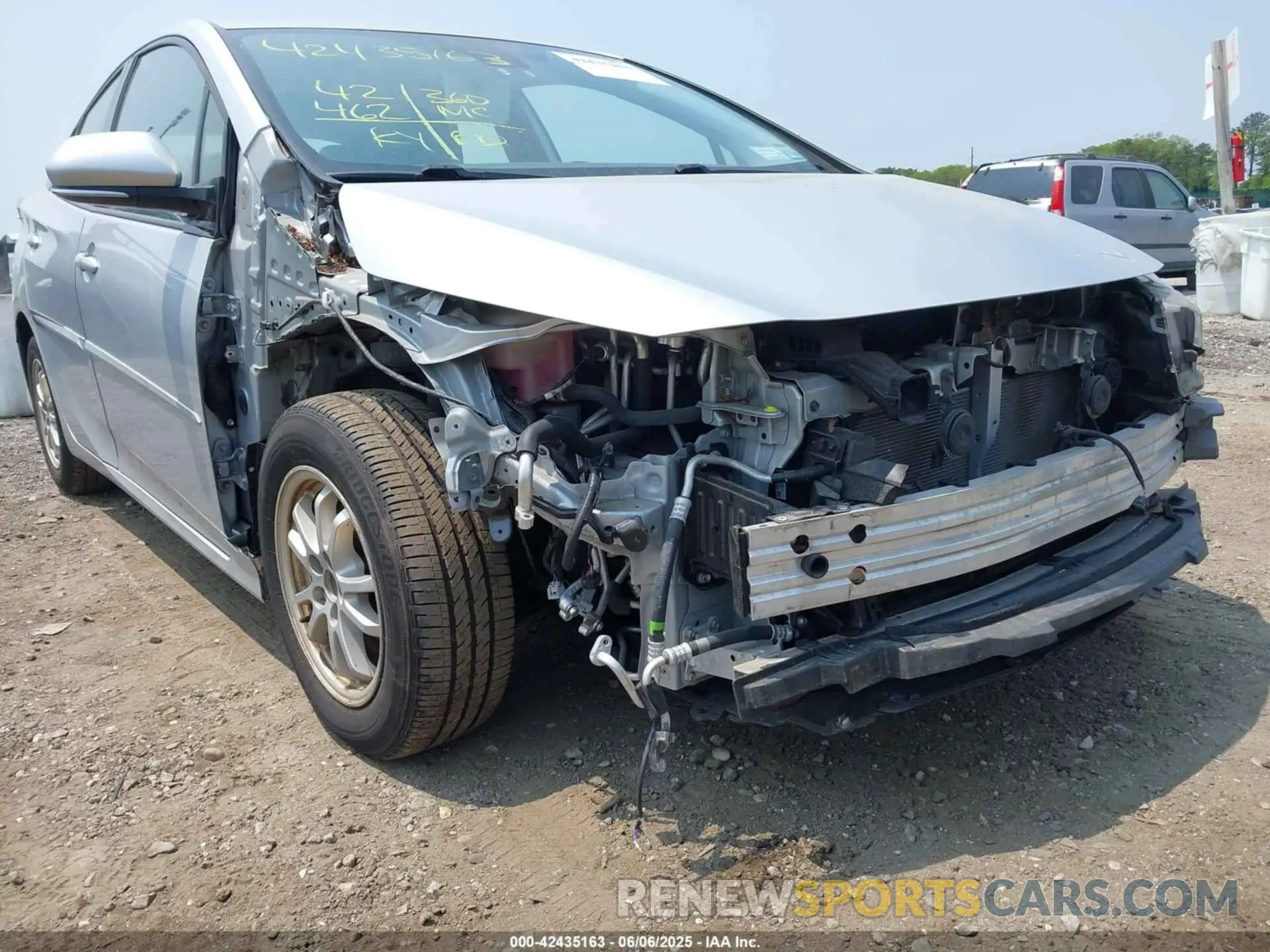 6 Photograph of a damaged car JTDKARFP5L3159548 TOYOTA PRIUS PRIME 2020