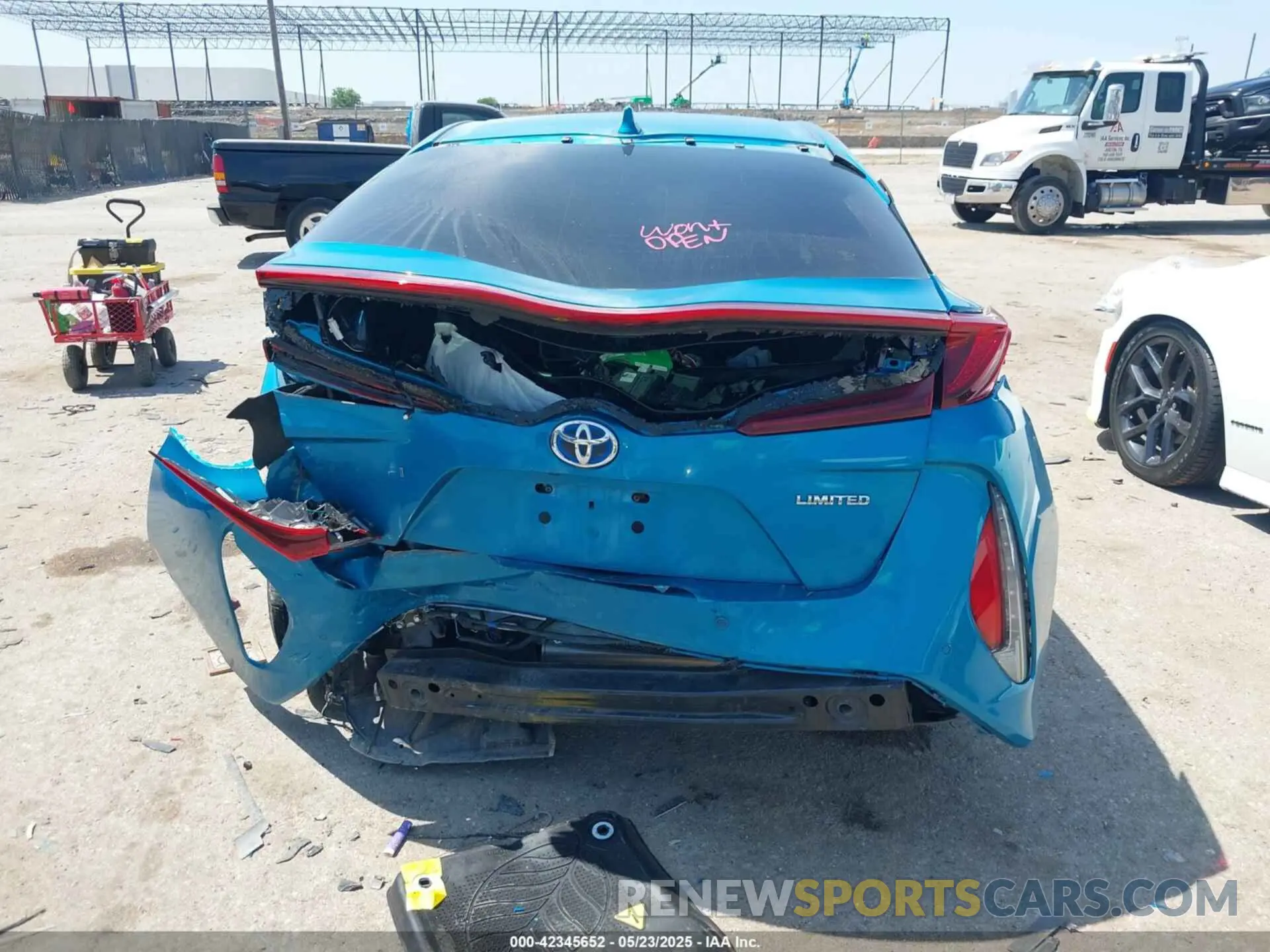 16 Photograph of a damaged car JTDKARFP6L3140488 TOYOTA PRIUS PRIME 2020