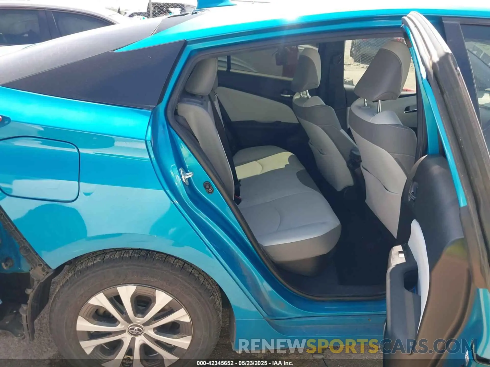 8 Photograph of a damaged car JTDKARFP6L3140488 TOYOTA PRIUS PRIME 2020