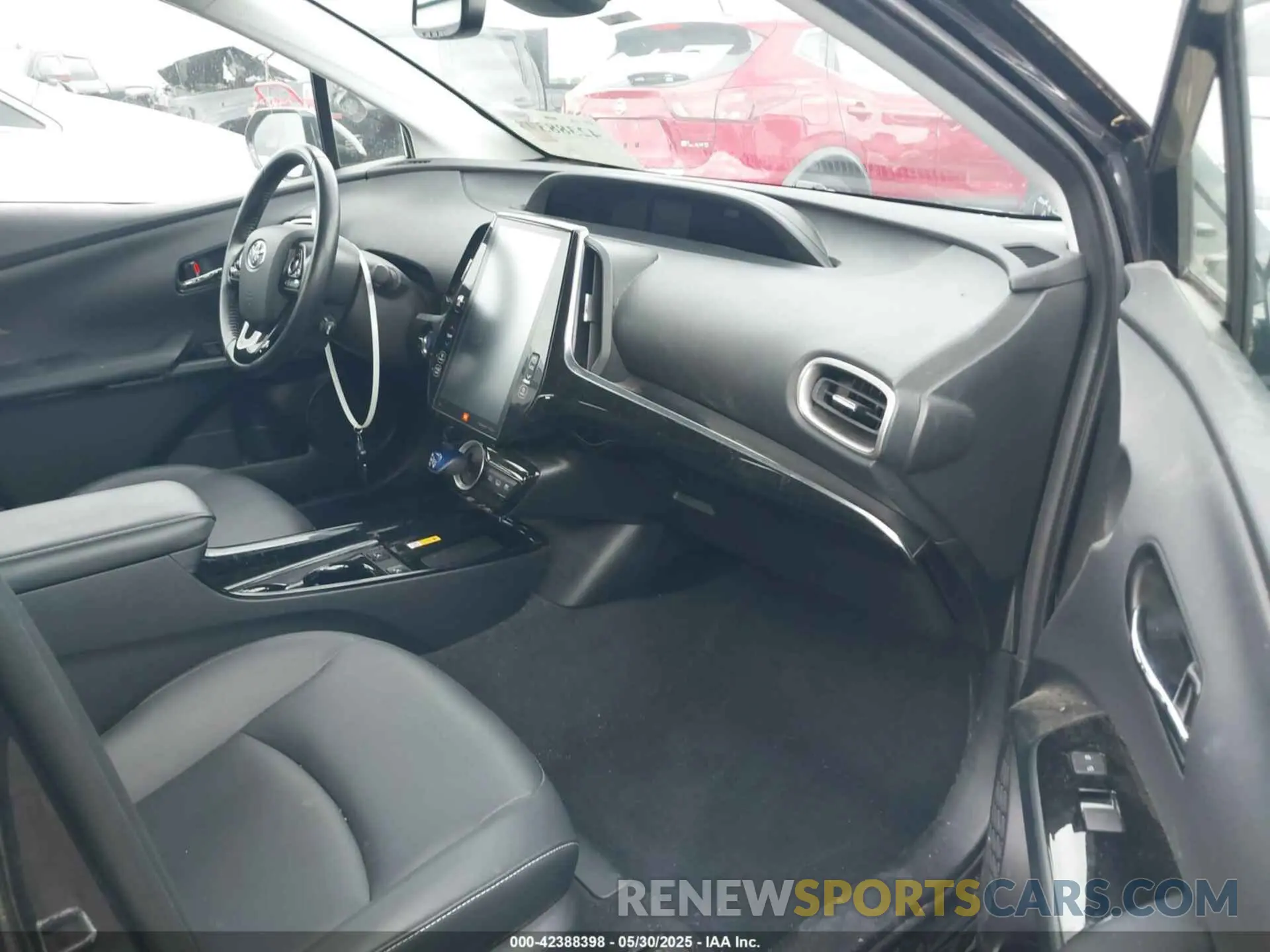 5 Photograph of a damaged car JTDKARFP6L3144377 TOYOTA PRIUS PRIME 2020